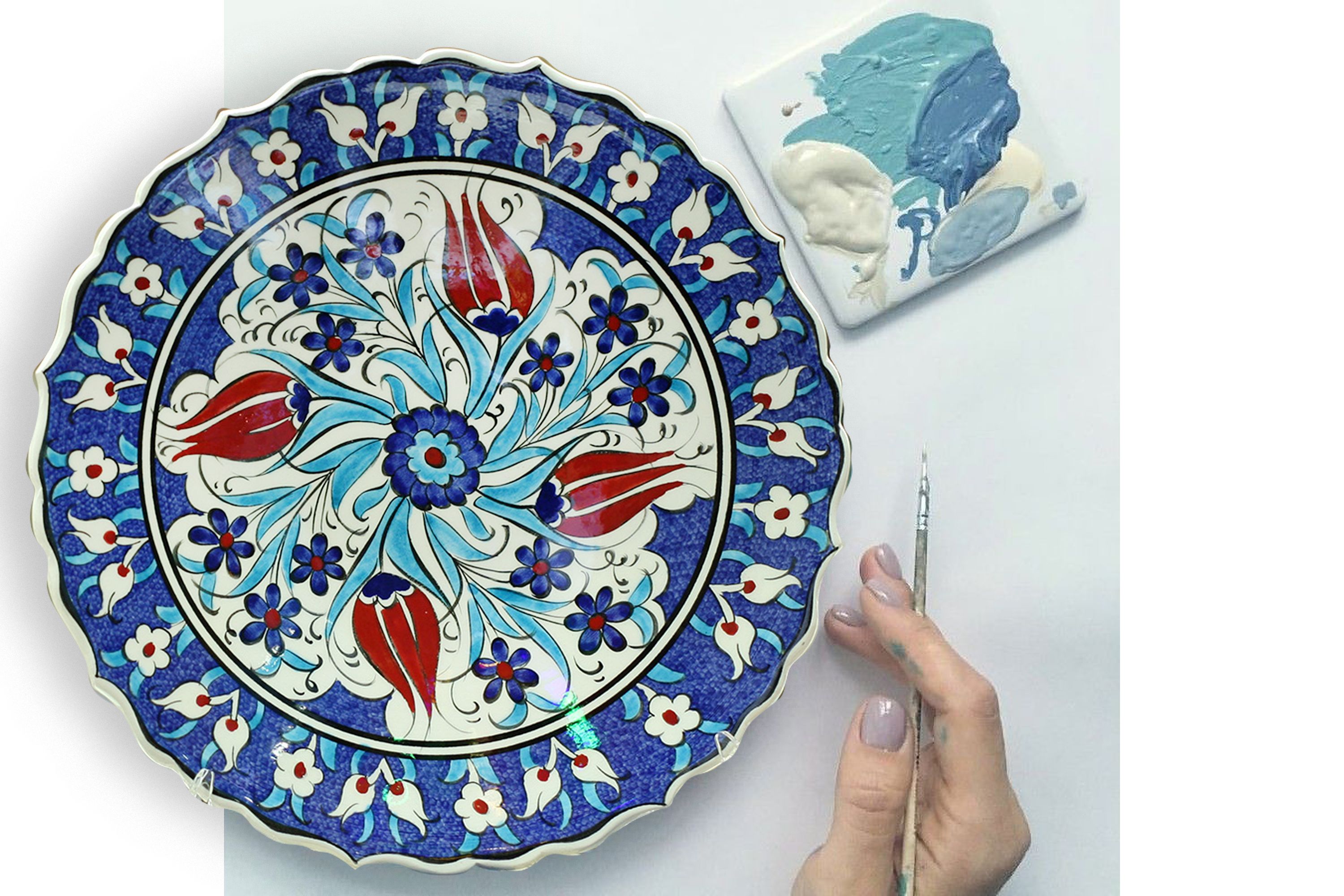 Hand-Painted Turkish Ceramic Dinner Plates - Perfect for Dining and Decor