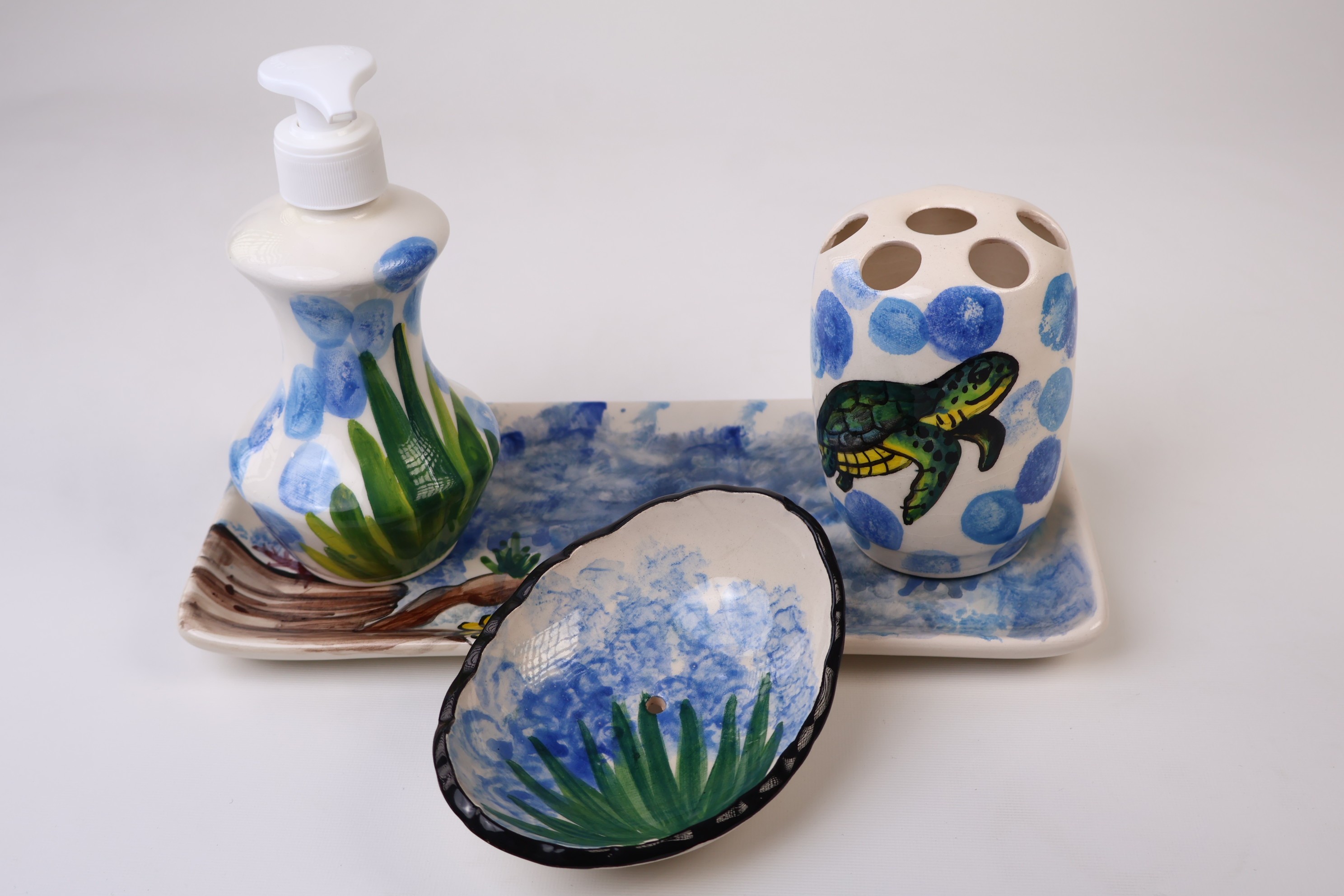 Zeem Ceramic Handcrafted Bathroom Sets & Sea Turtle - Elegance Redefined