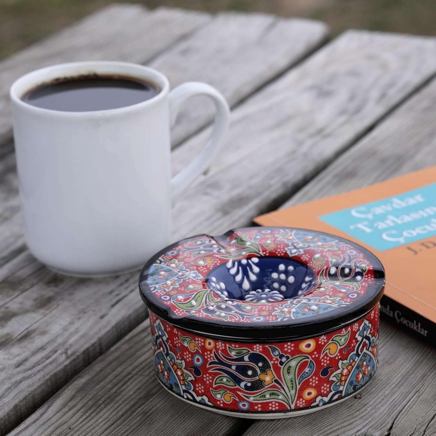 Printed Ceramic Ashtray - Assorted Colors and Floral Patterns - Red