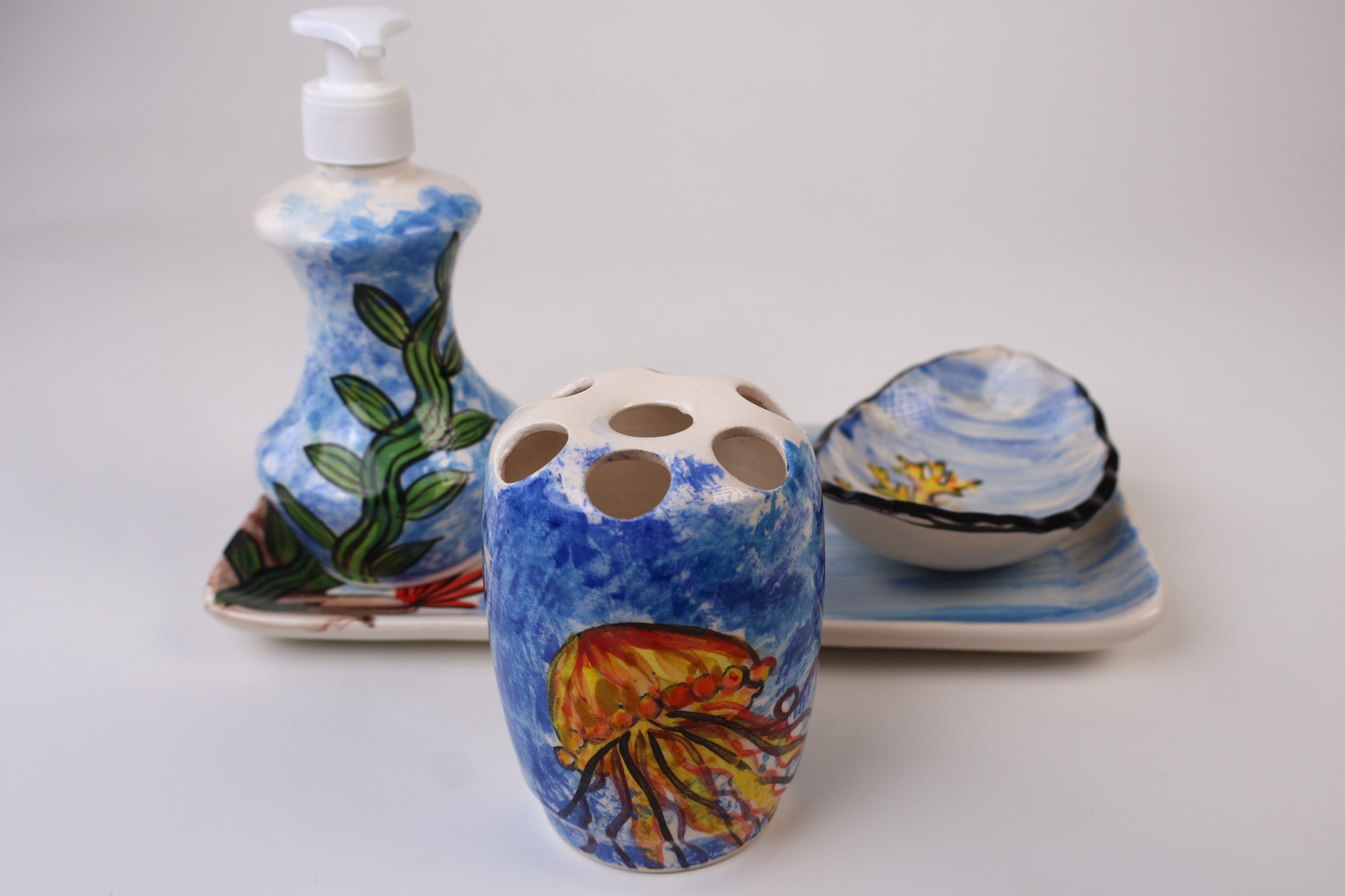 Unique Hand-Painted Bathroom Set & Sea - Zeem Ceramic Quality