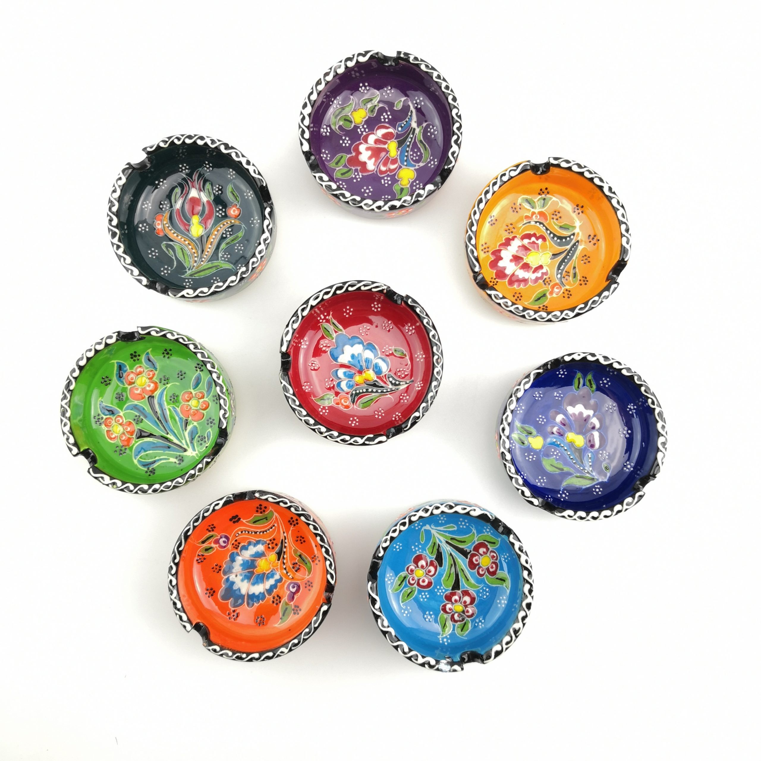 Elegant Hand-Painted Ceramic Ashtray with Embossed Floral Patterns