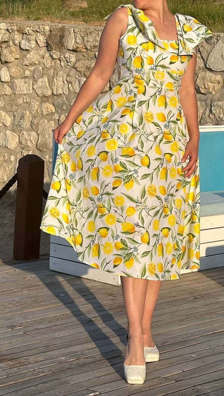 Limon Desenli Fiyonklu Elbise