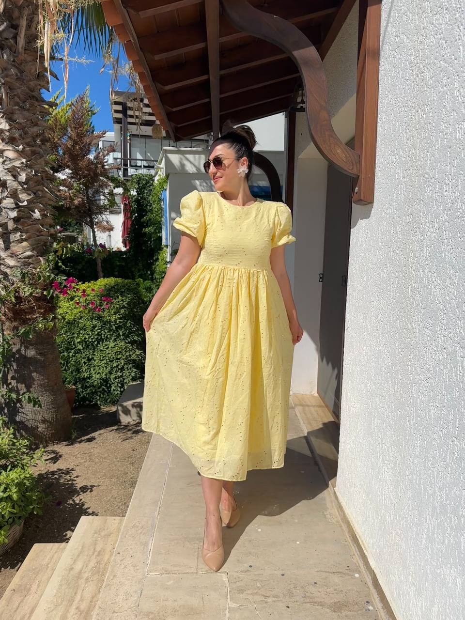 Brode Fiyonk Bağlamalı Balon Kol Elbise - Sarı