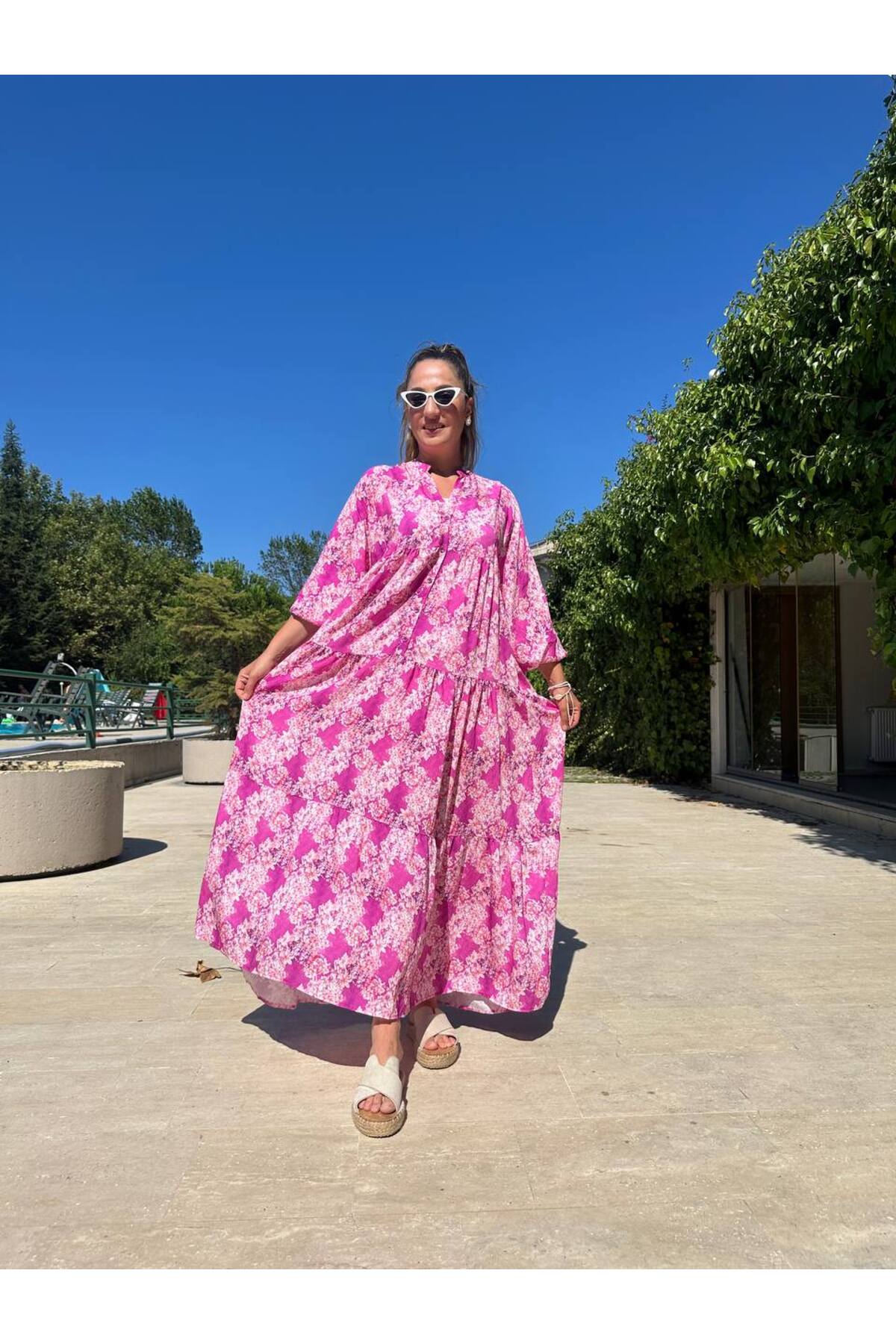 Çiçek Desenli Salaş Uzun Balon Kol Elbise