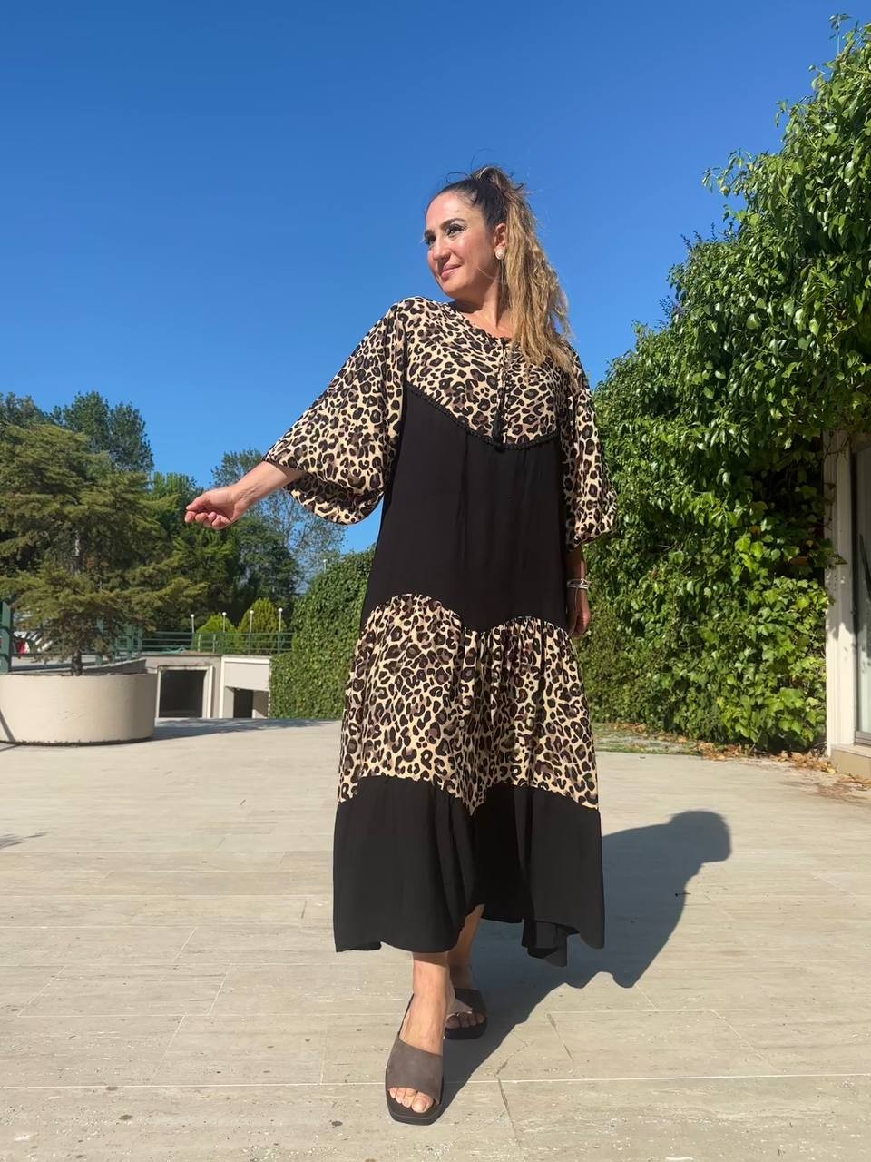 Leopar Desenli Robalı Maksi Boy Elbise
