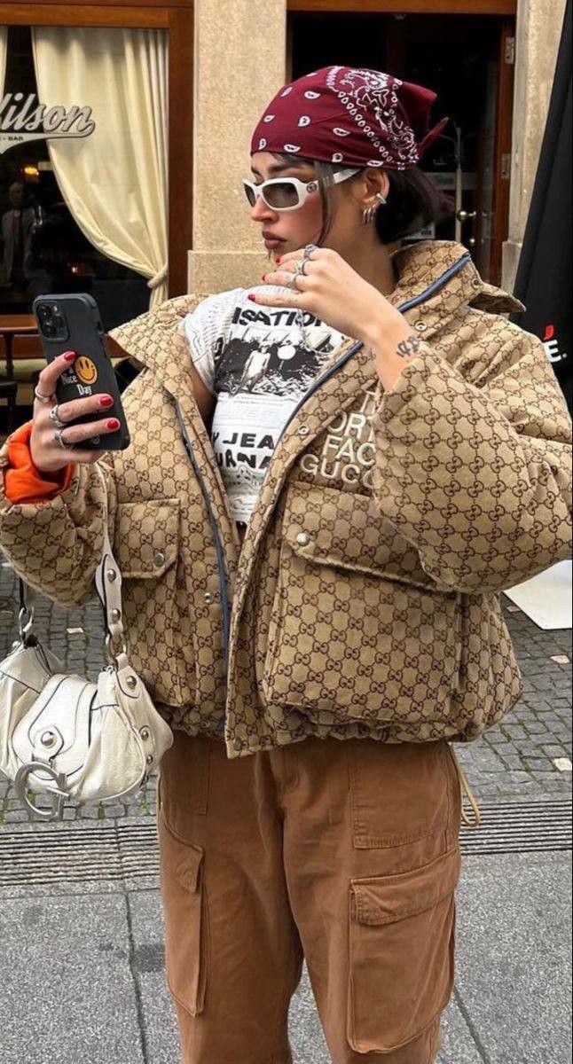 GUCCİ Dolum Şişme Mont