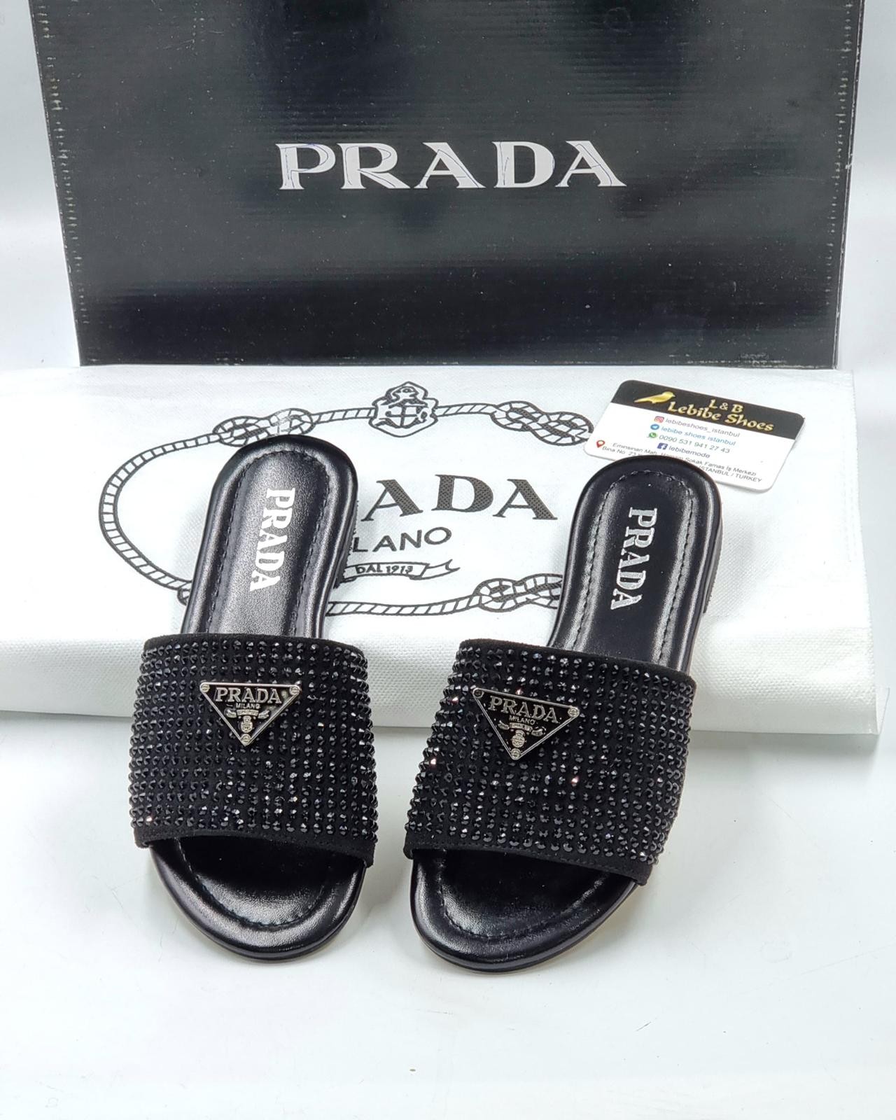 PRADA logolu taşlı terlik