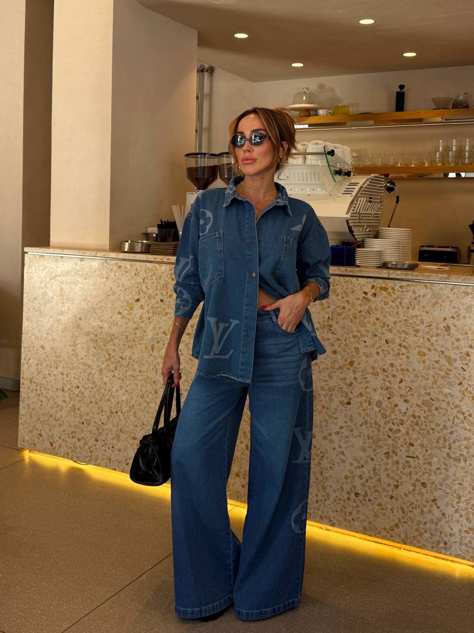 LOUİS VUİTTON DENİM AND JACKET COMBİNATİON