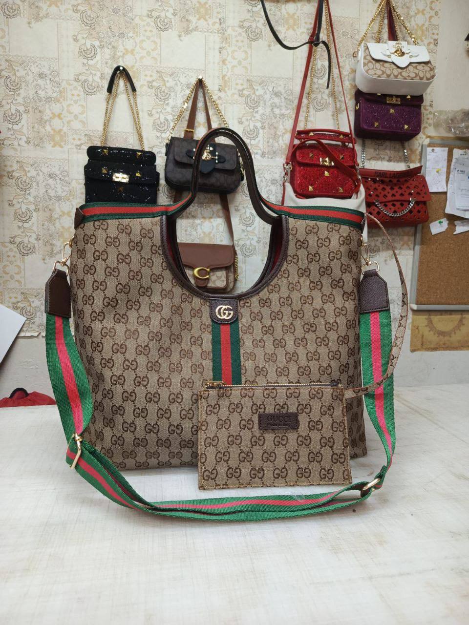 Gucci  Geniş Askı Çanta