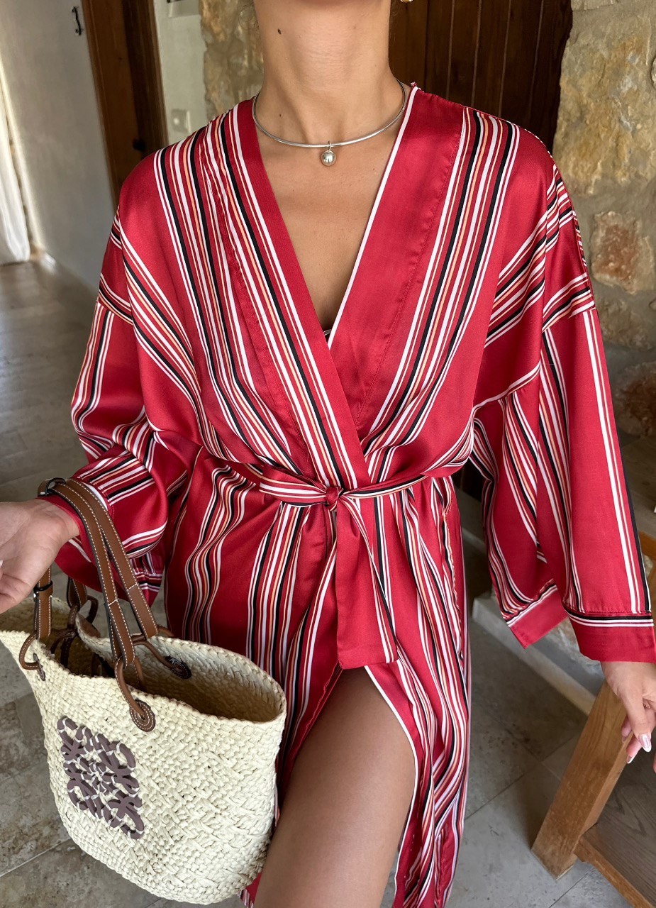 Zara Model Kimono