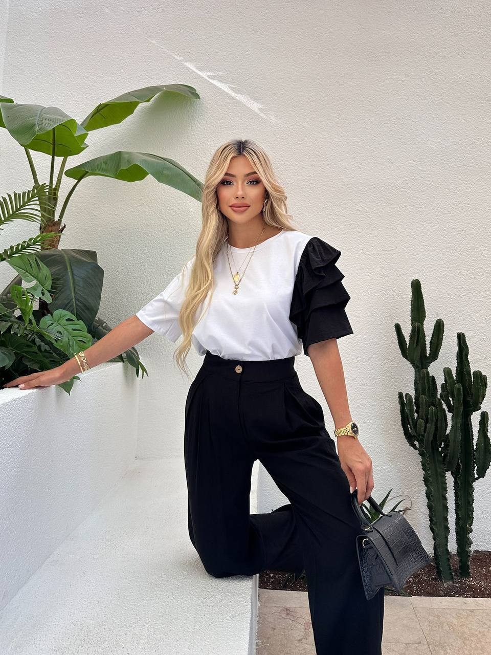 İthal Keten Airobin Kumaş Suprem Kumaş T shirtte Detaylı İkilİ  Takım