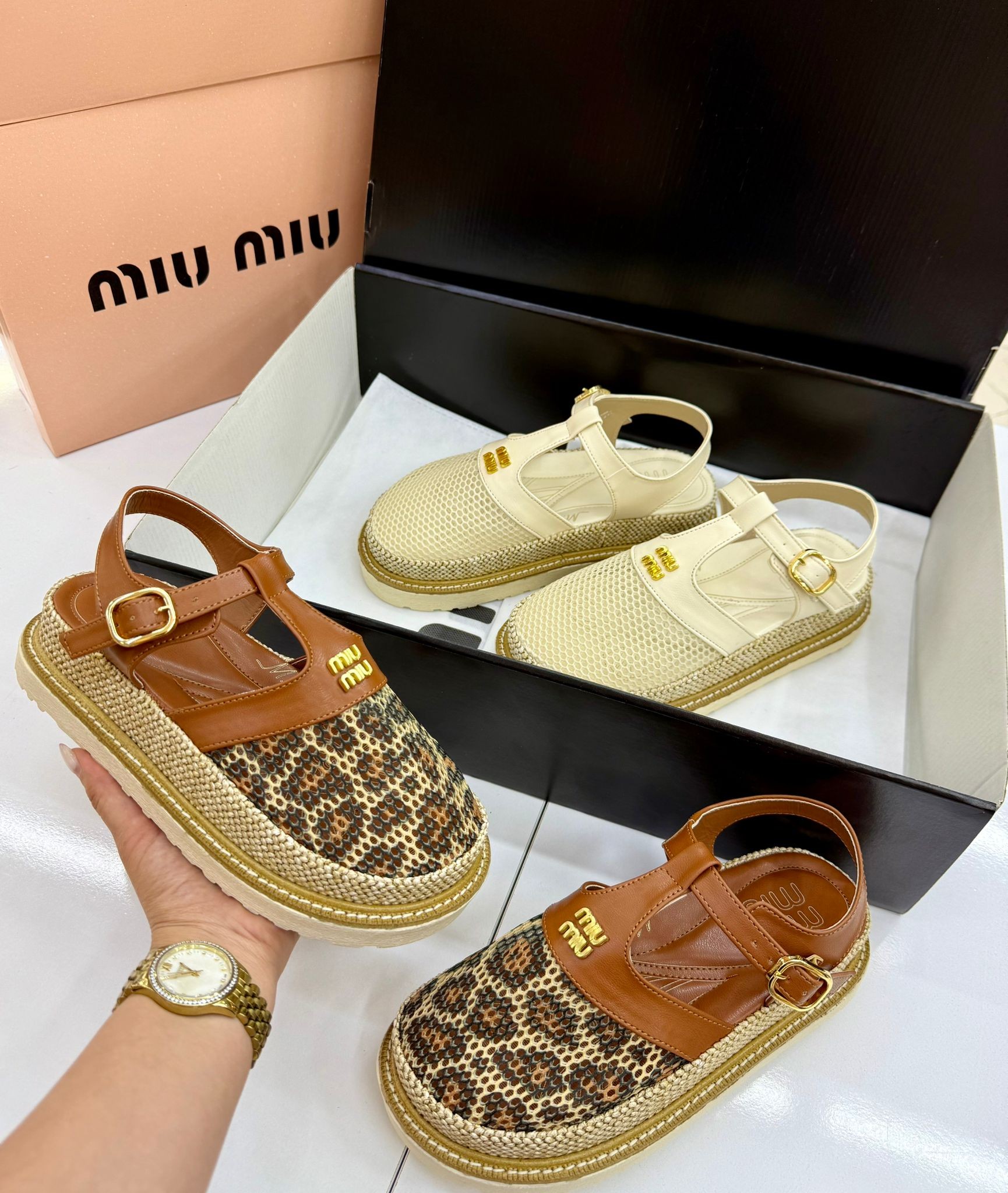 MIU MIU İthal fileli sandalet