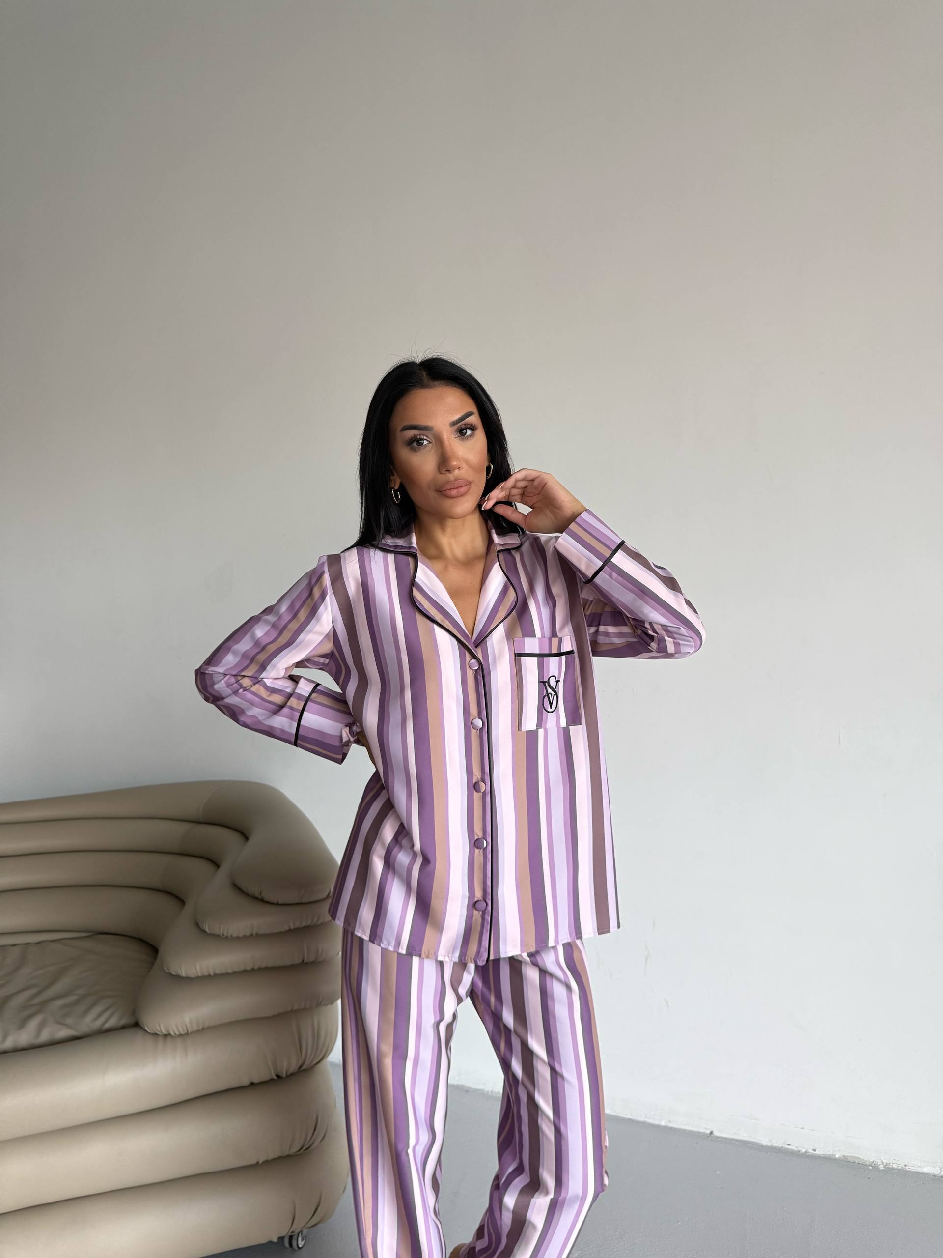 Victoria’s Secret,Mor Çizgili Pijama Takımı Toka Hediyeli