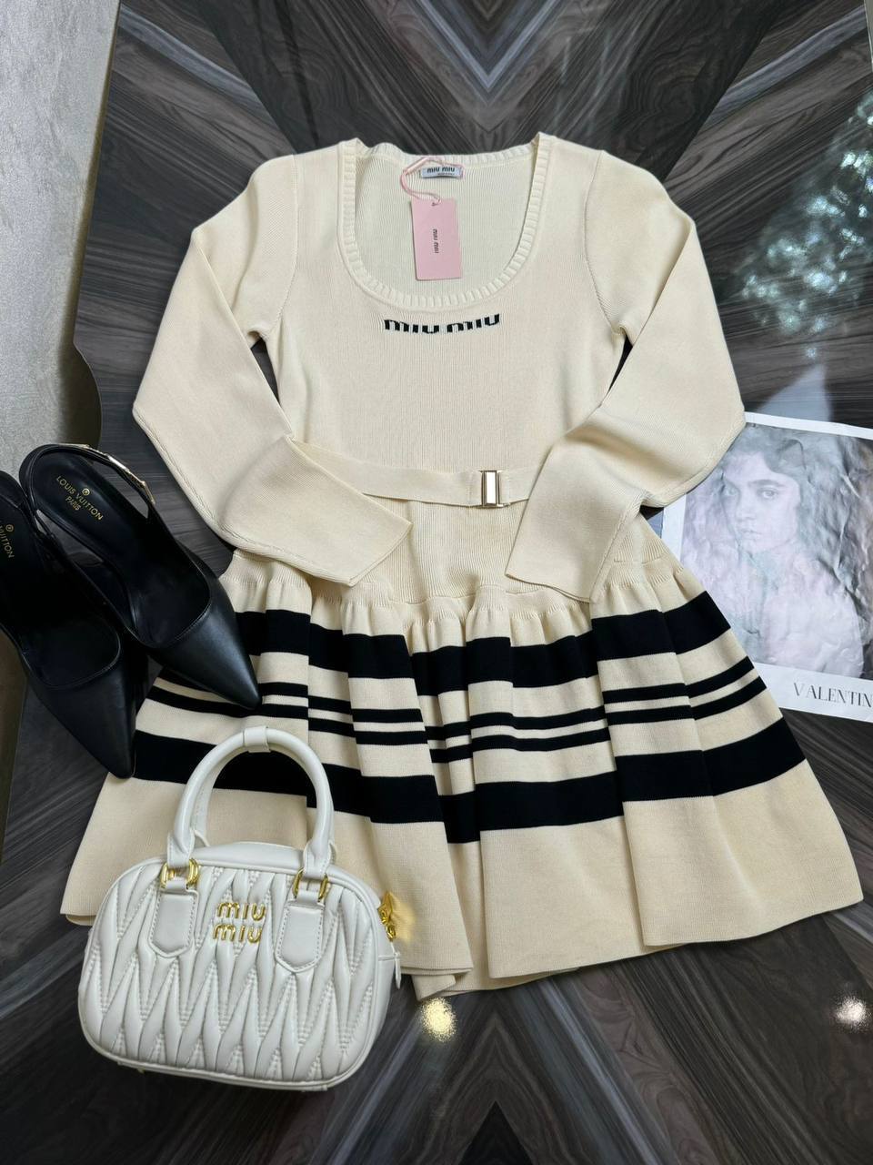 MIU MIU TRIKO ELBISE 