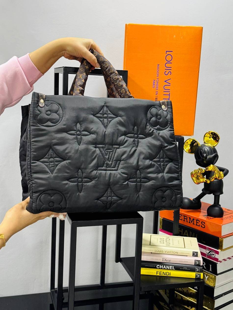 LOUIS VITTON PUF  ÇANTA EN 30 CM BOY 41 CM