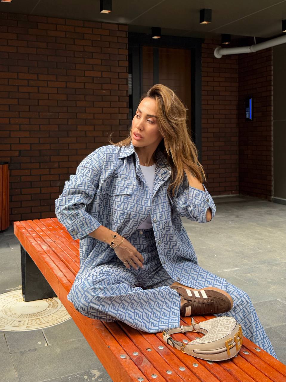 FENDİ GÖMLEK PANTOLON TAKIM