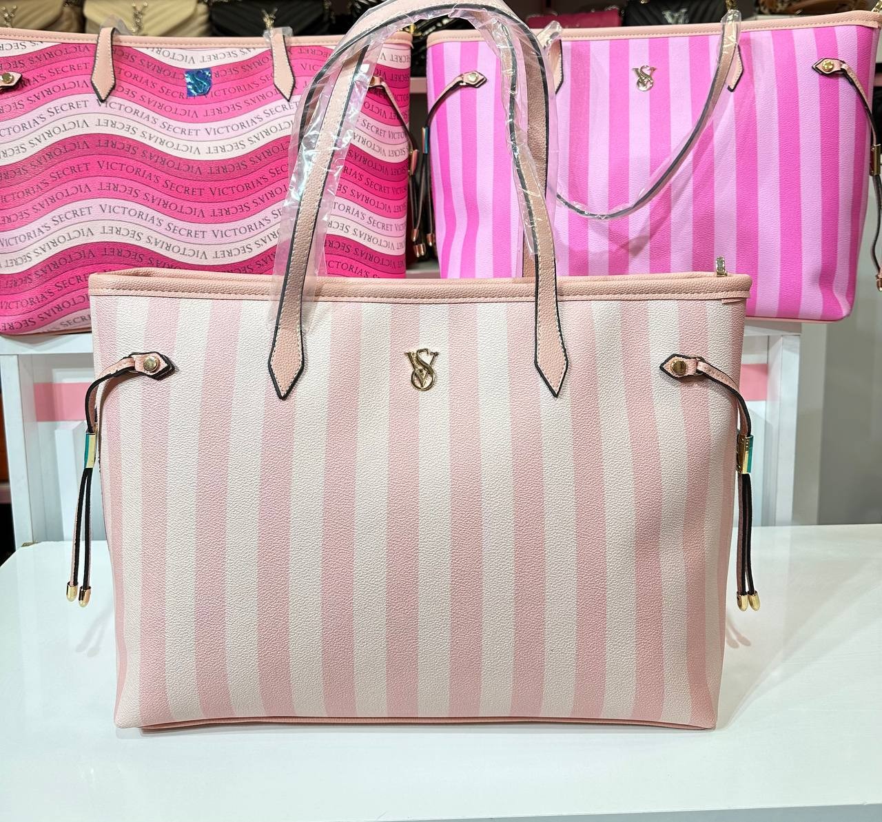 VICTORIA’S SECRET TOTE BAG  SİZE 50  31 CM 
