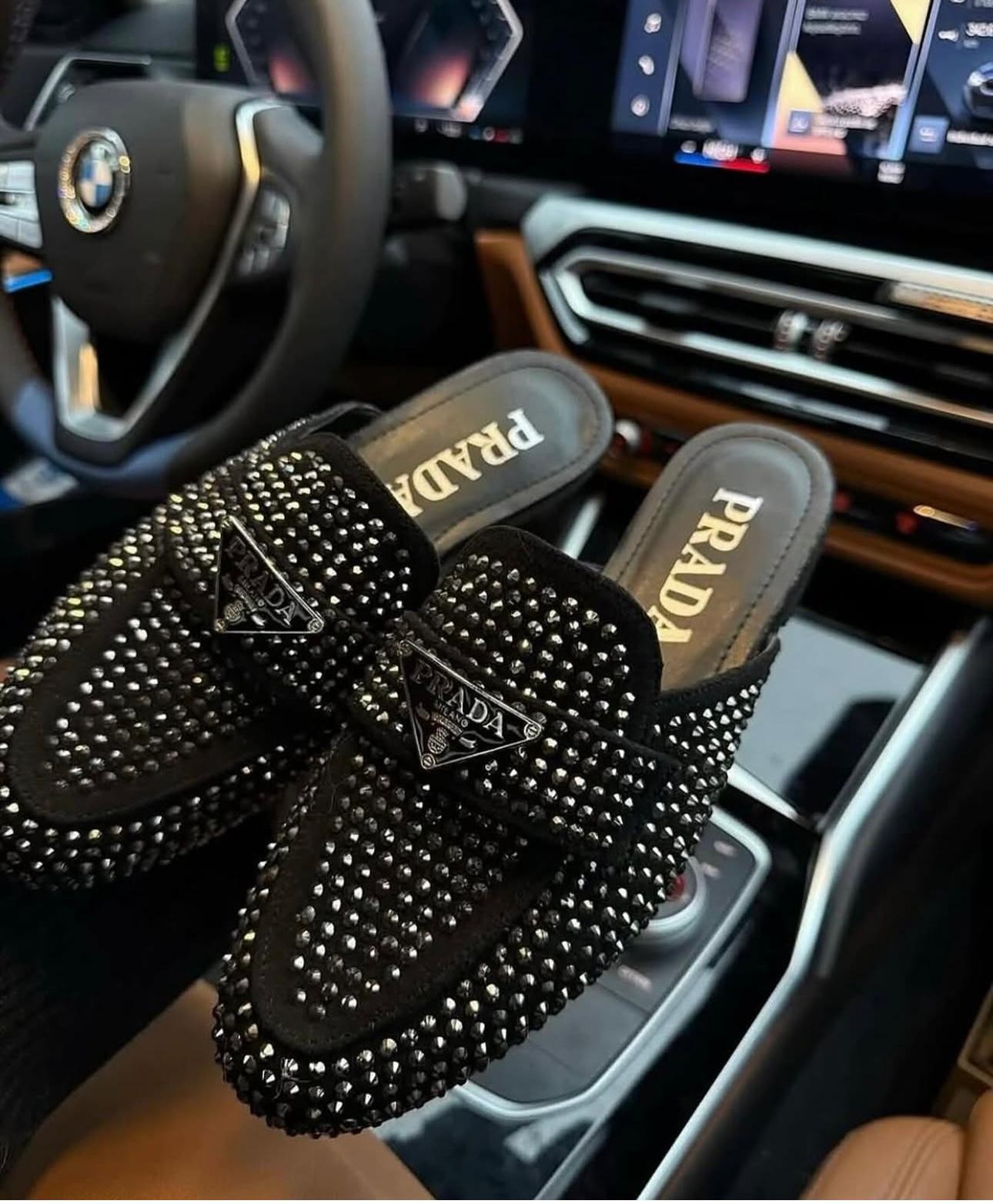Prada  Taşlı  Terlik