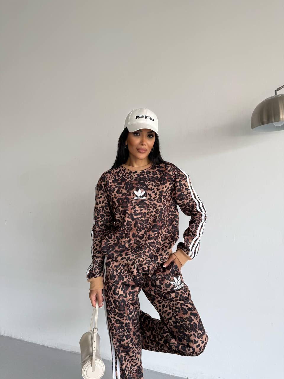 ADİDAS COW PRİNT 2 Lİ 3 İPLİK ŞARDONLU TAKIM 