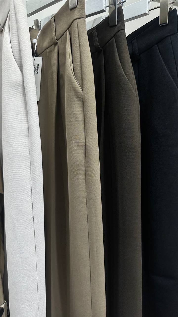  İç Göstermeyen Beyaz Renk Perry Fashion Dokuma Pantolon