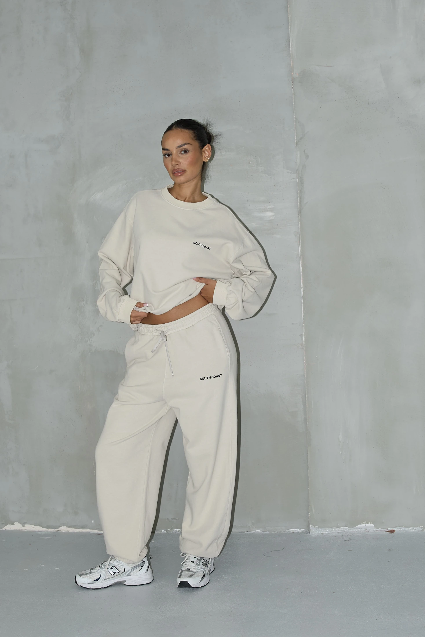 Basic Sweatshirt Ve Jogger Pantolon Takım - Ekru