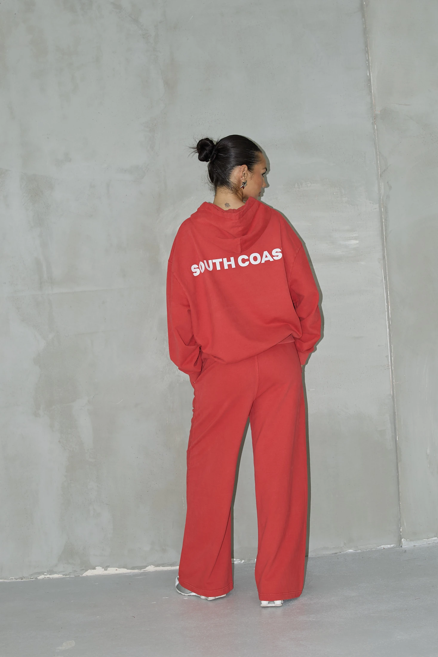 Sırt Baskılı Kapüşonlu Sweatshirt Ve Eşofman Pantolon Takım