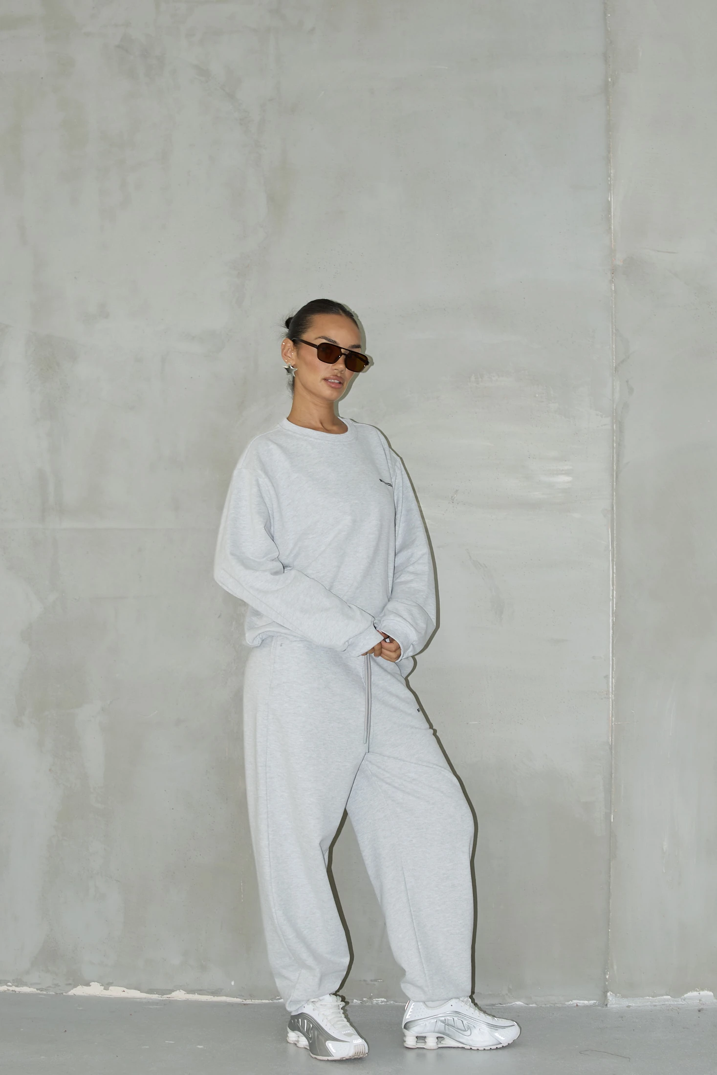 Basic Sweatshirt Ve Jogger Pantolon Takım - Açık Gri