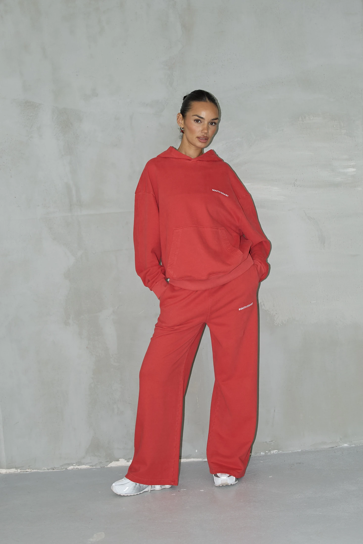 Sırt Baskılı Kapüşonlu Sweatshirt Ve Eşofman Pantolon Takım