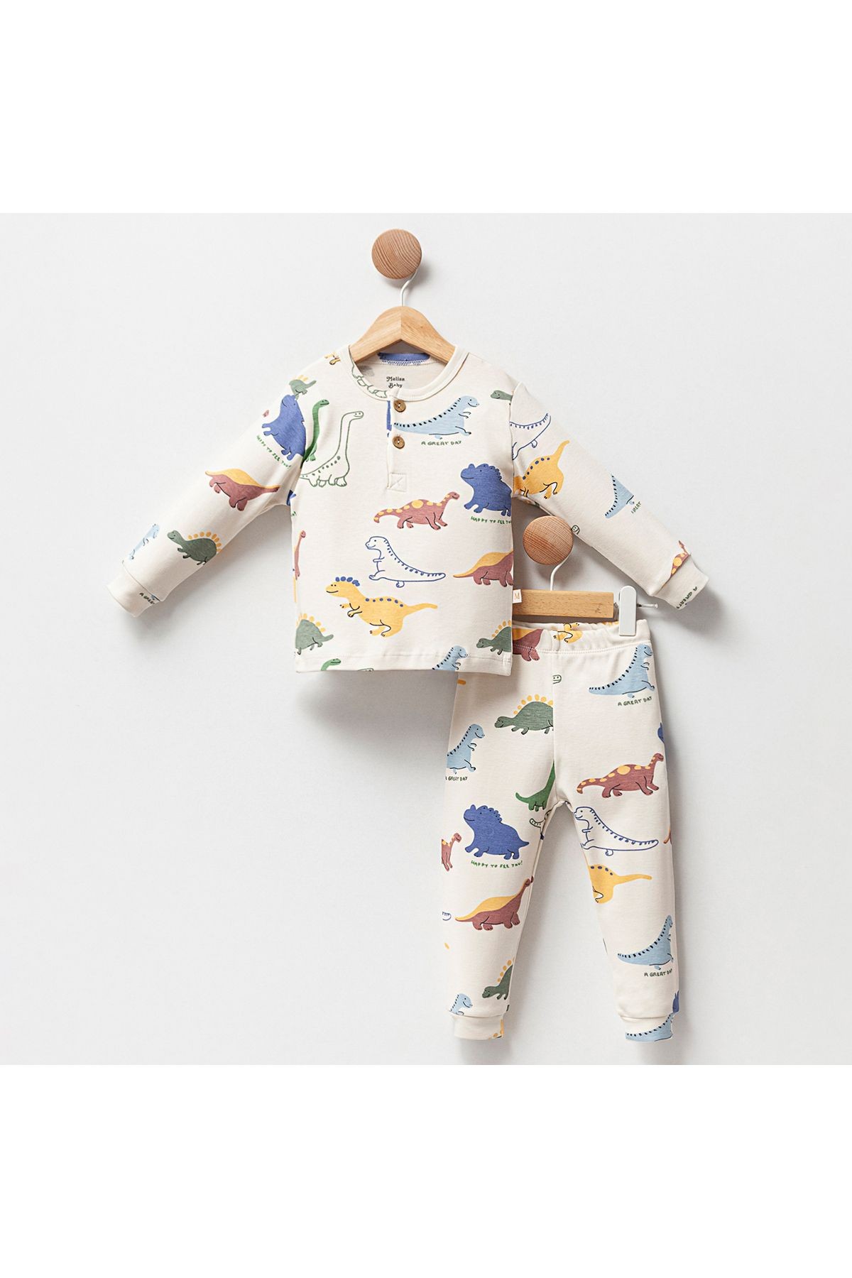Jura Bahçesi - Erkek Bebekler İçin Dinozor Temalı Konforlu Pijama Takımı