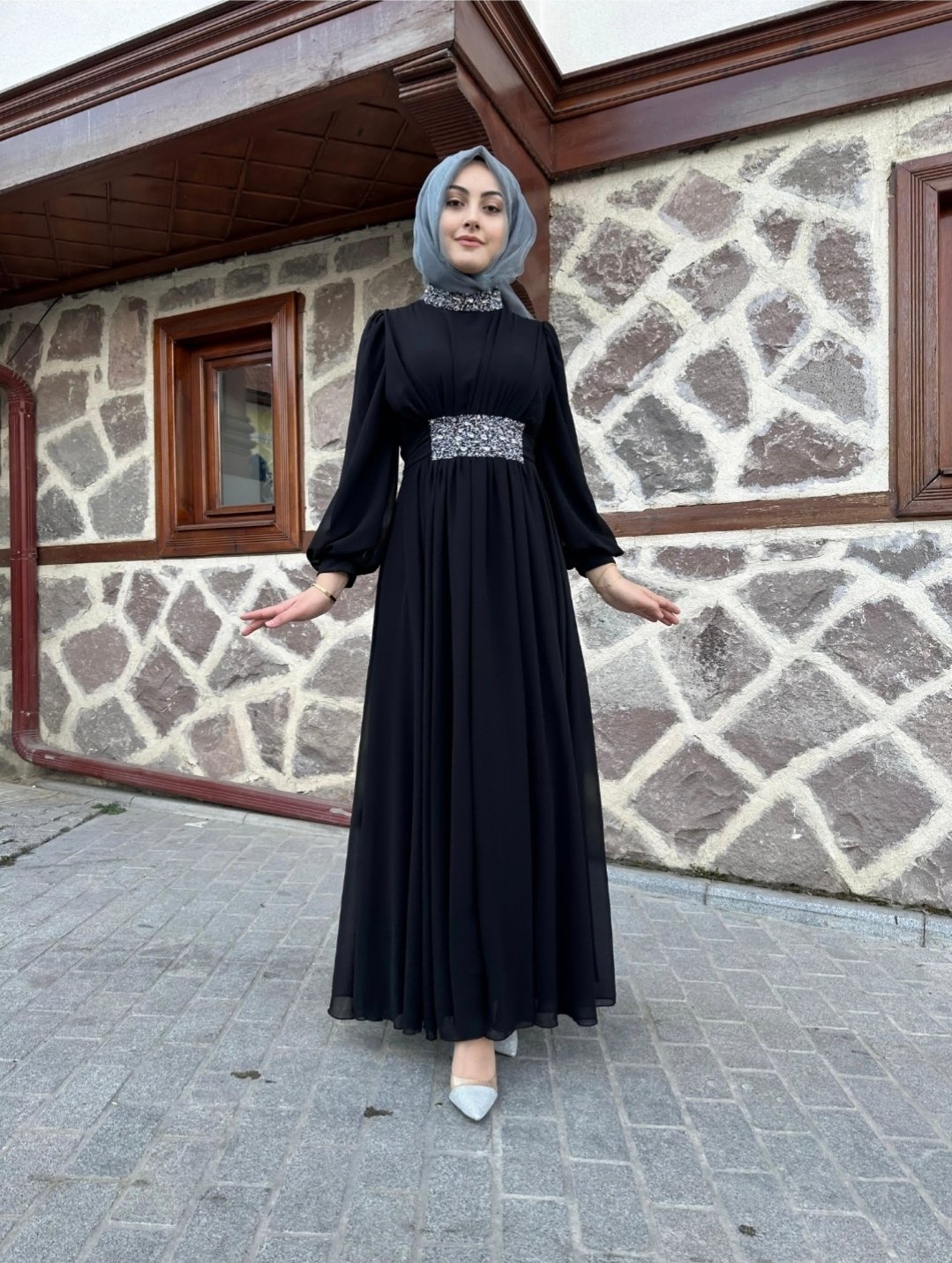 Fusun taş işleme elbisemiz 