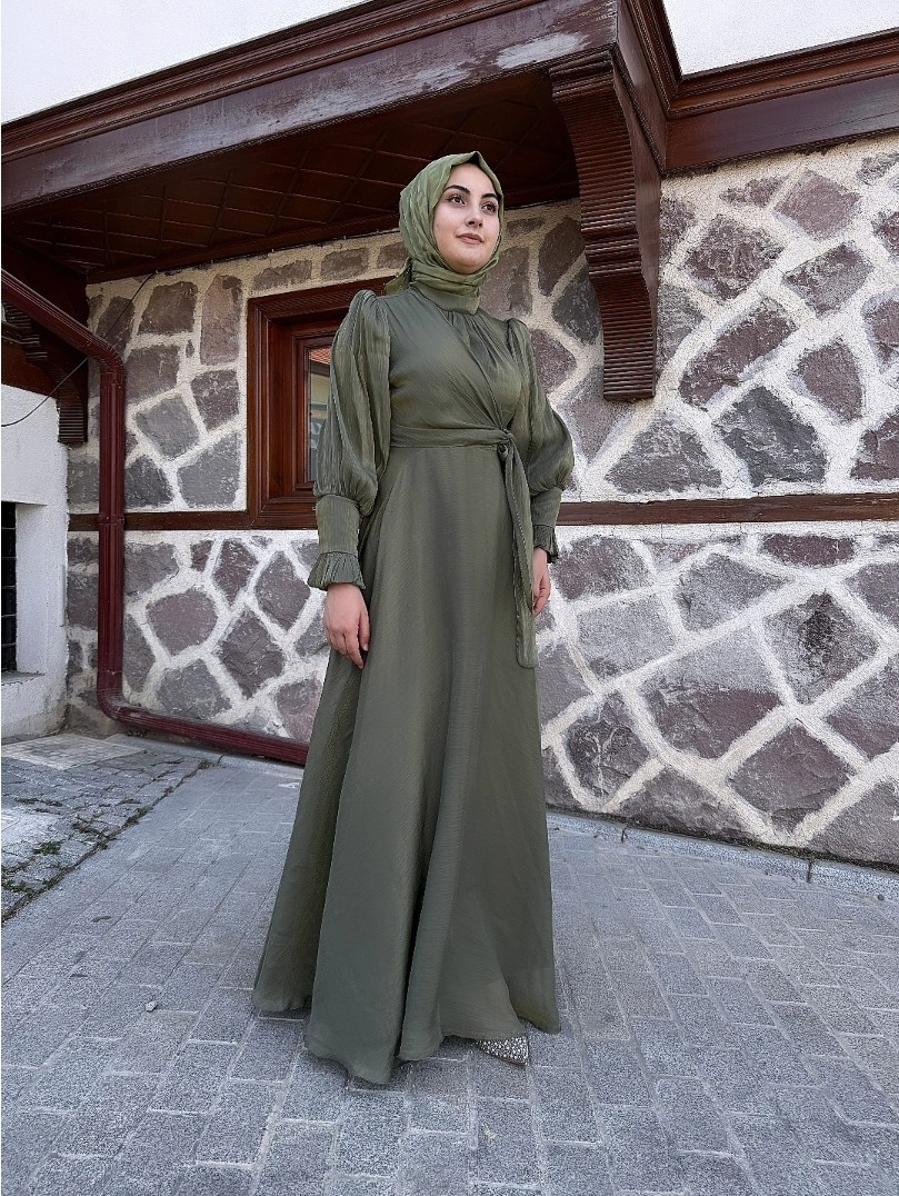 İtalyan kesim şık elbise abiye