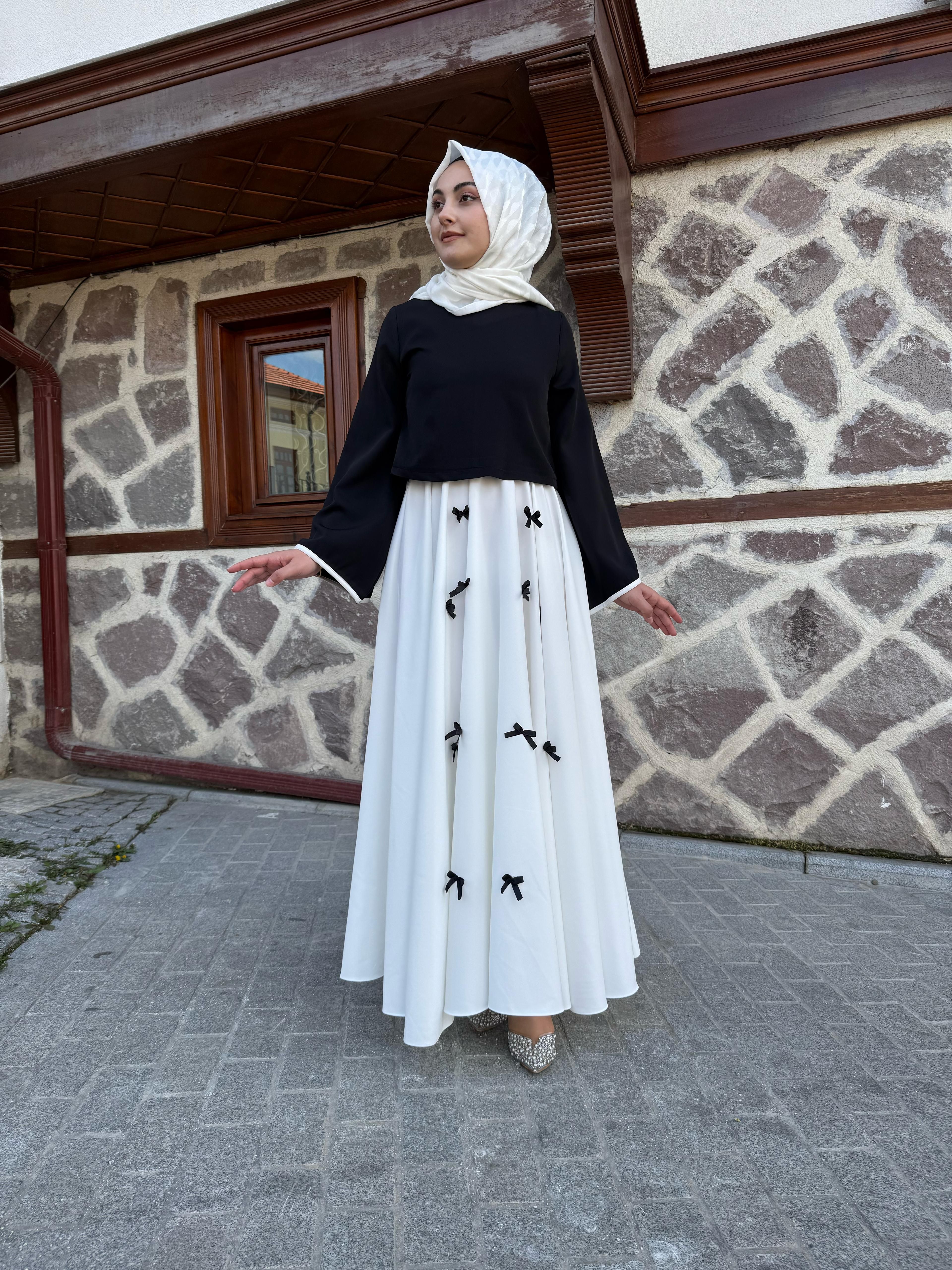 Yazlik 2 li takim elbisemiz 