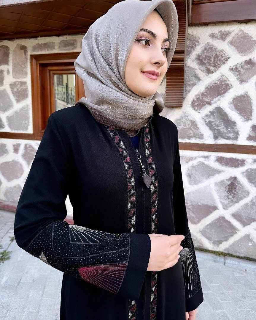 Nakış işleme yazlık yakamoz feracemiz 