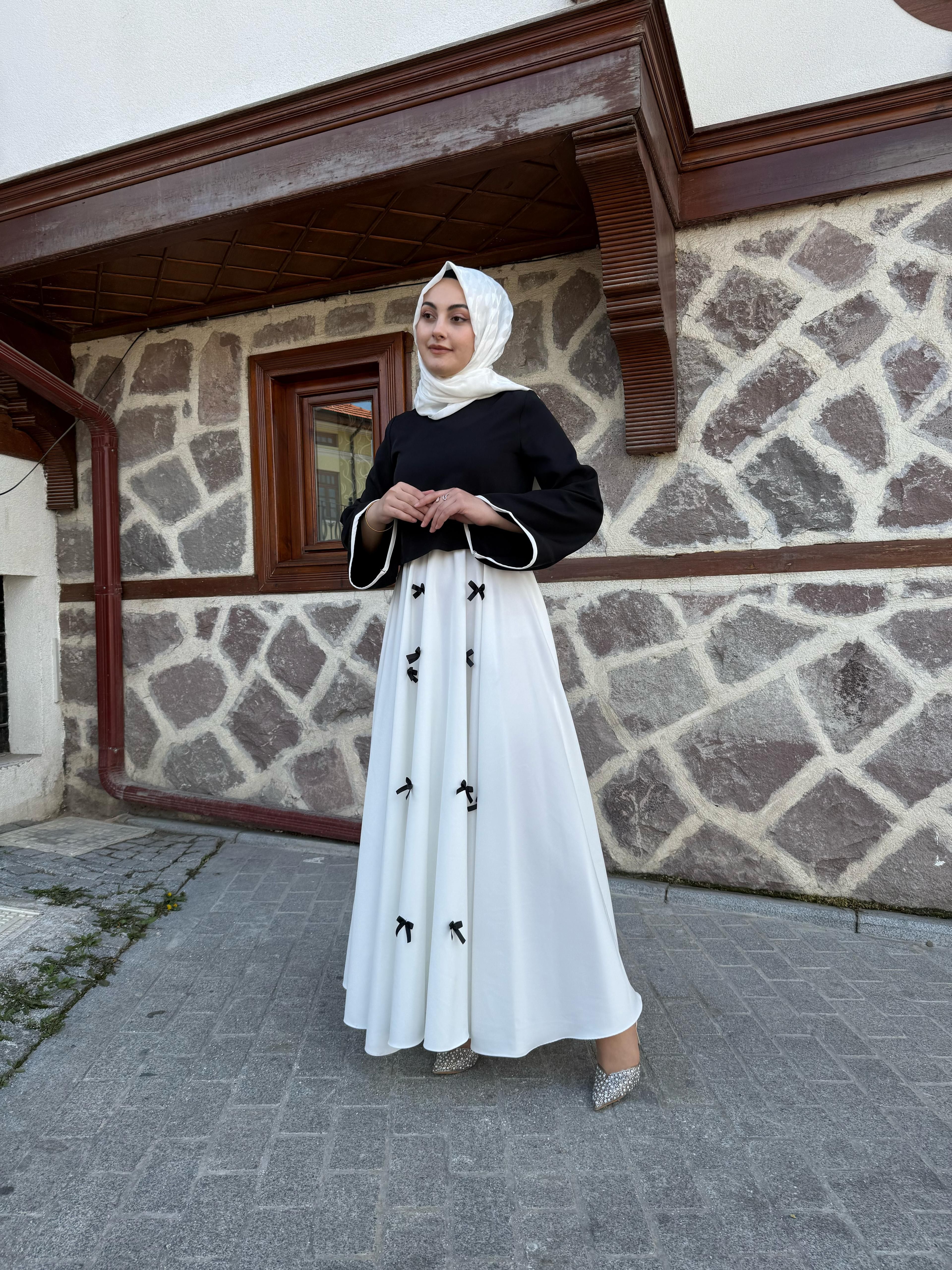 Yazlik 2 li takim elbisemiz 
