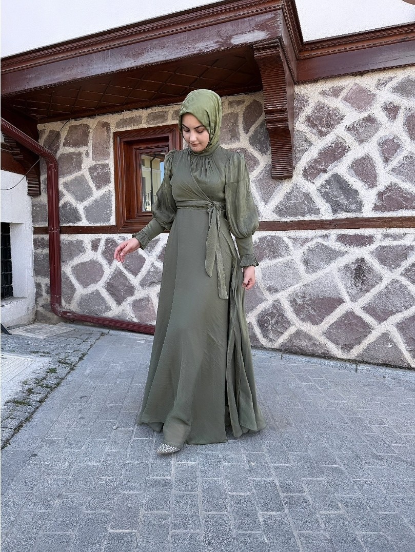 İtalyan kesim şık elbise abiye