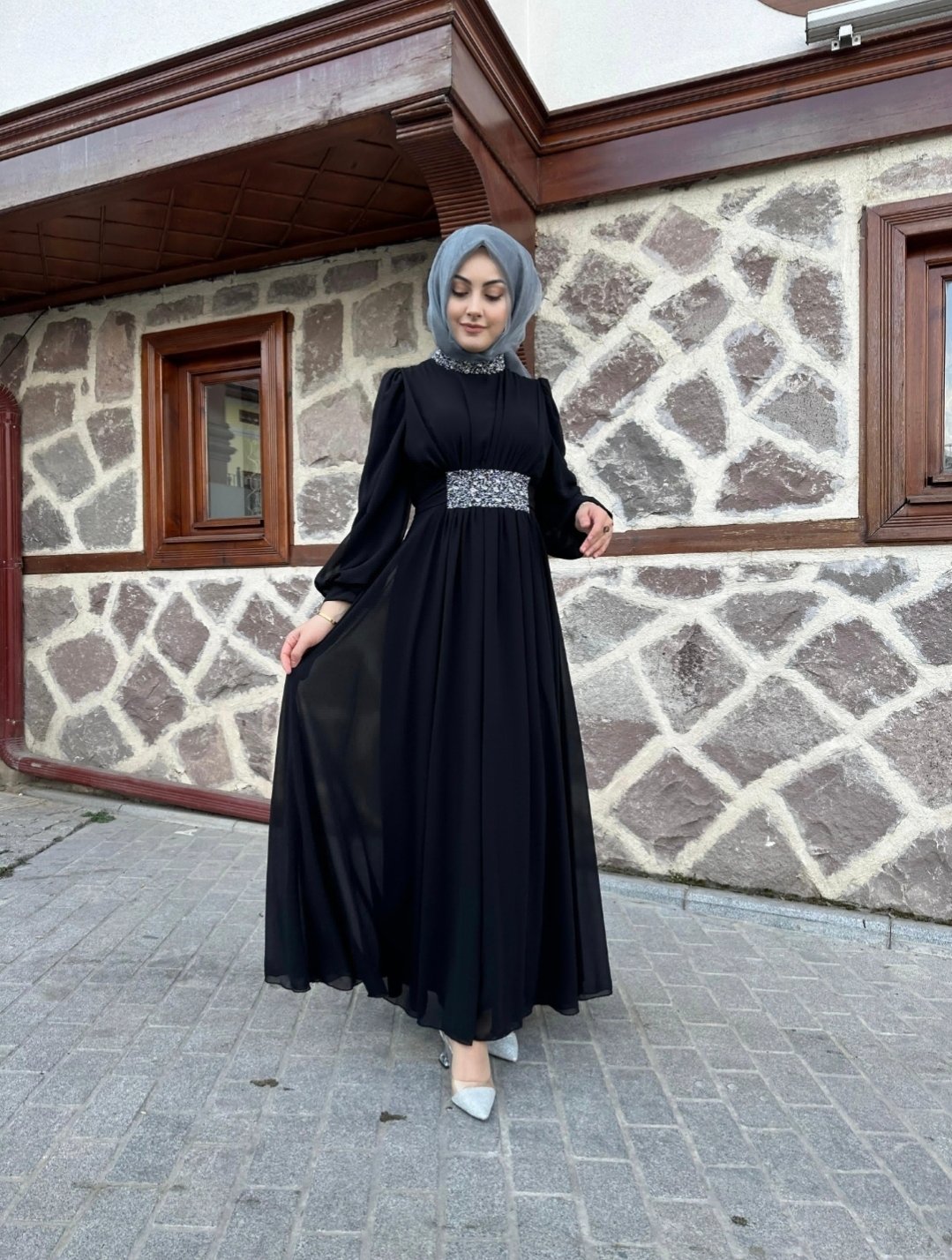 Fusun taş işleme elbisemiz 