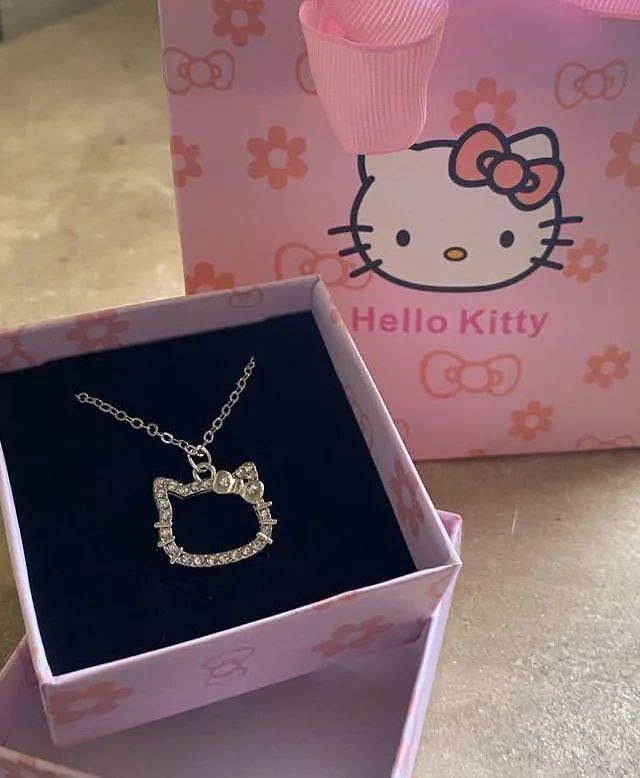 Hello kitty kolye