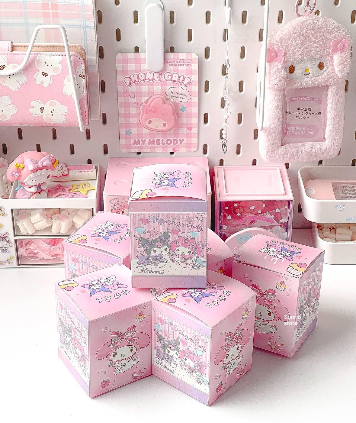 sanrio blind box