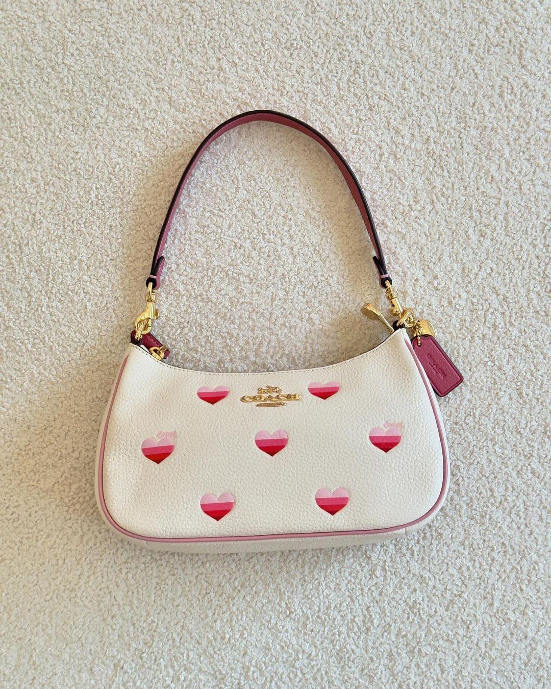 gıach bag love sur 
