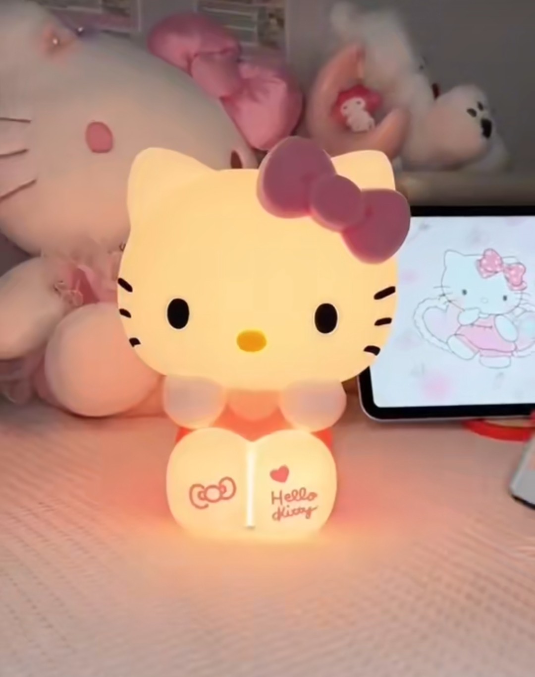 Hello kitty lamba