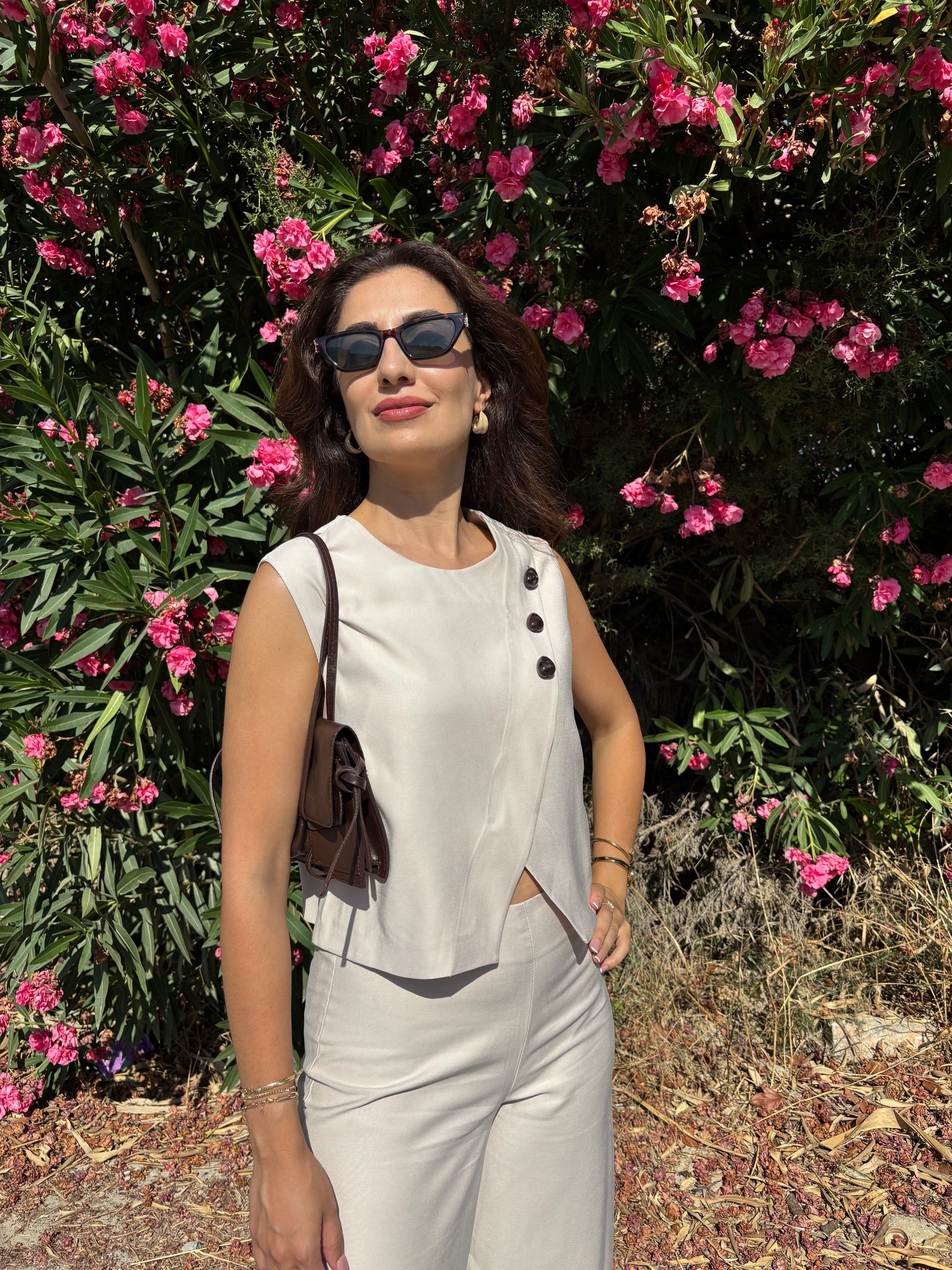 Üç Boncuklu  Bluz Pantolon Takım