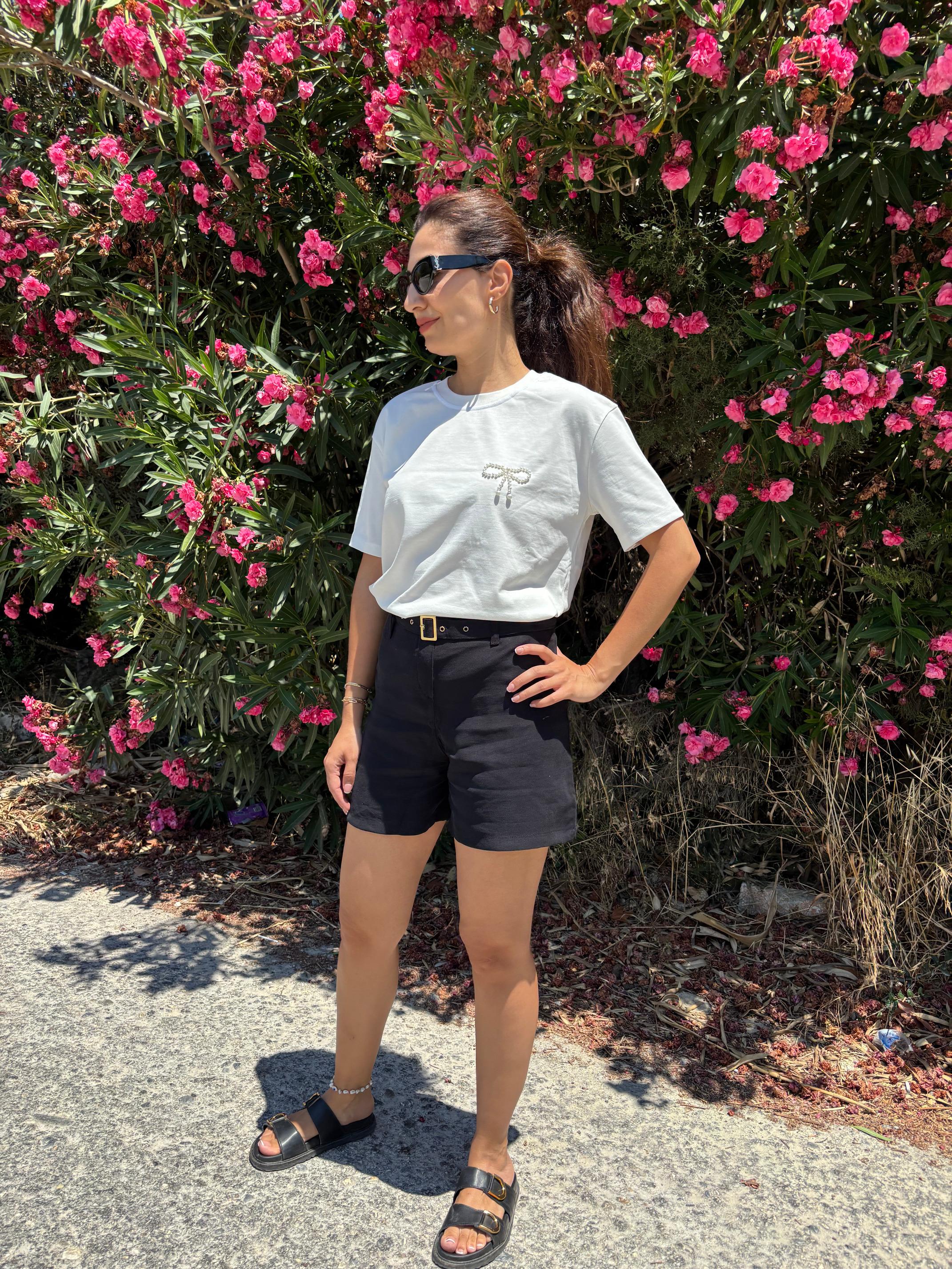 İnci Kurdelalı Tshirt