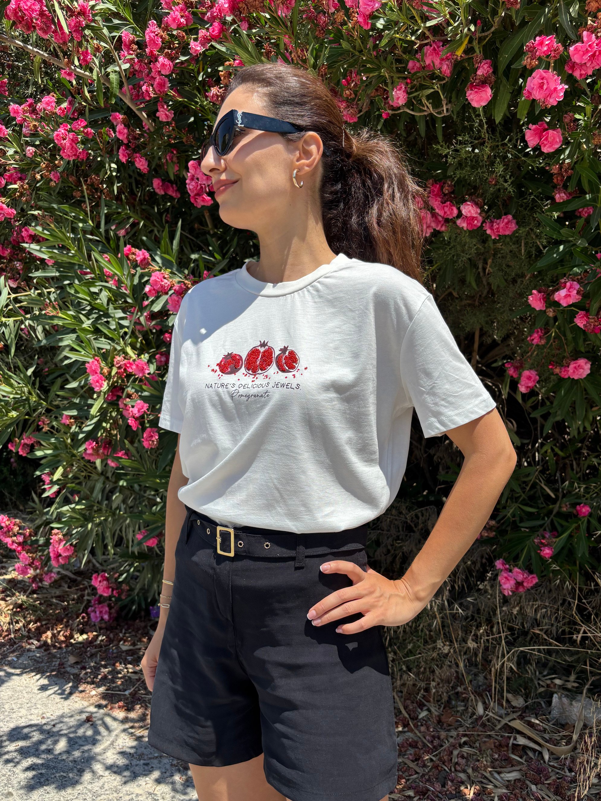Narlı Boncuklu Tshirt