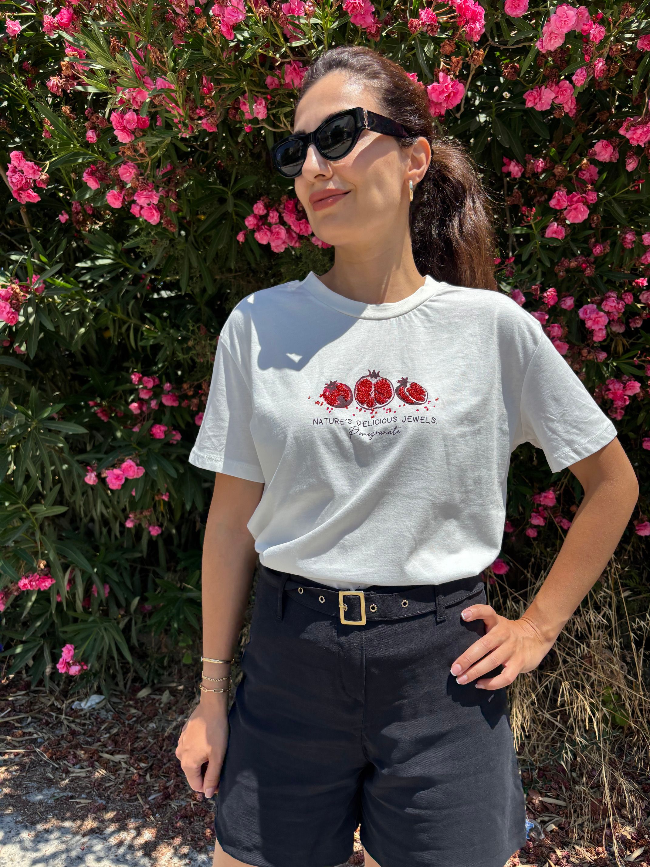 Narlı Boncuklu Tshirt