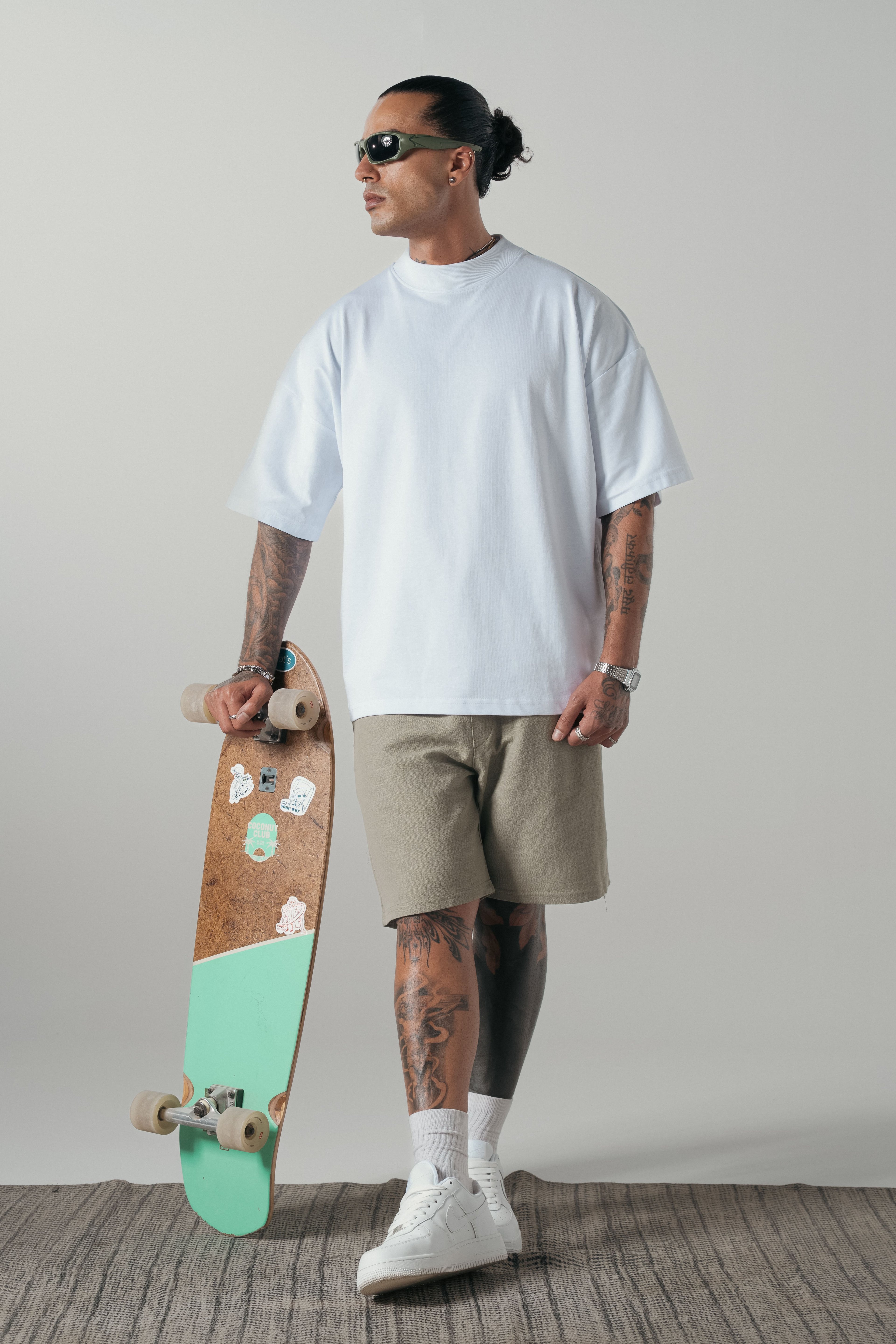 Beyaz Boğazlı Basic Extra Oversize Tshirt