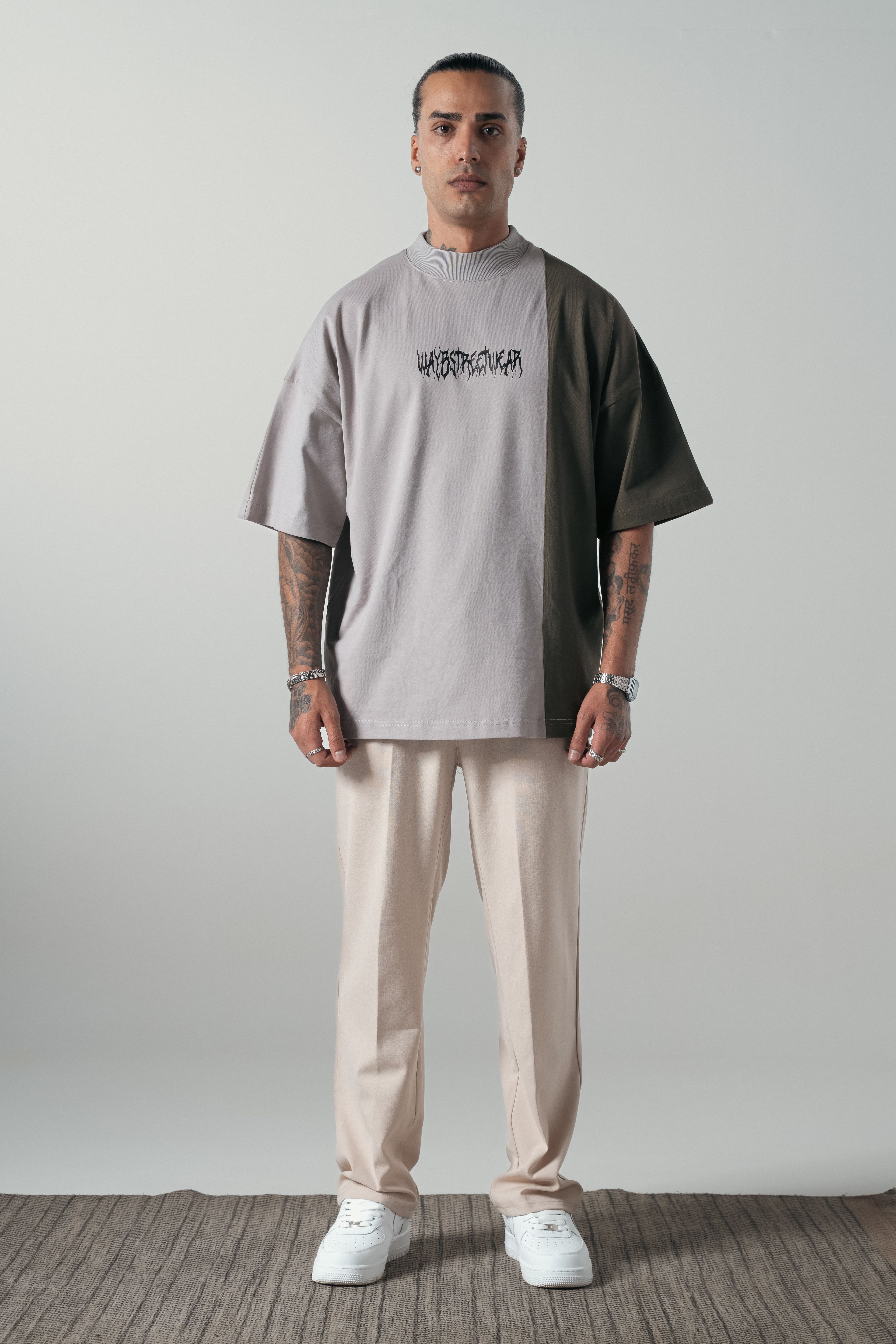 Haki/Gri Parçalı Extra Oversize Boğazlı Tshirt 