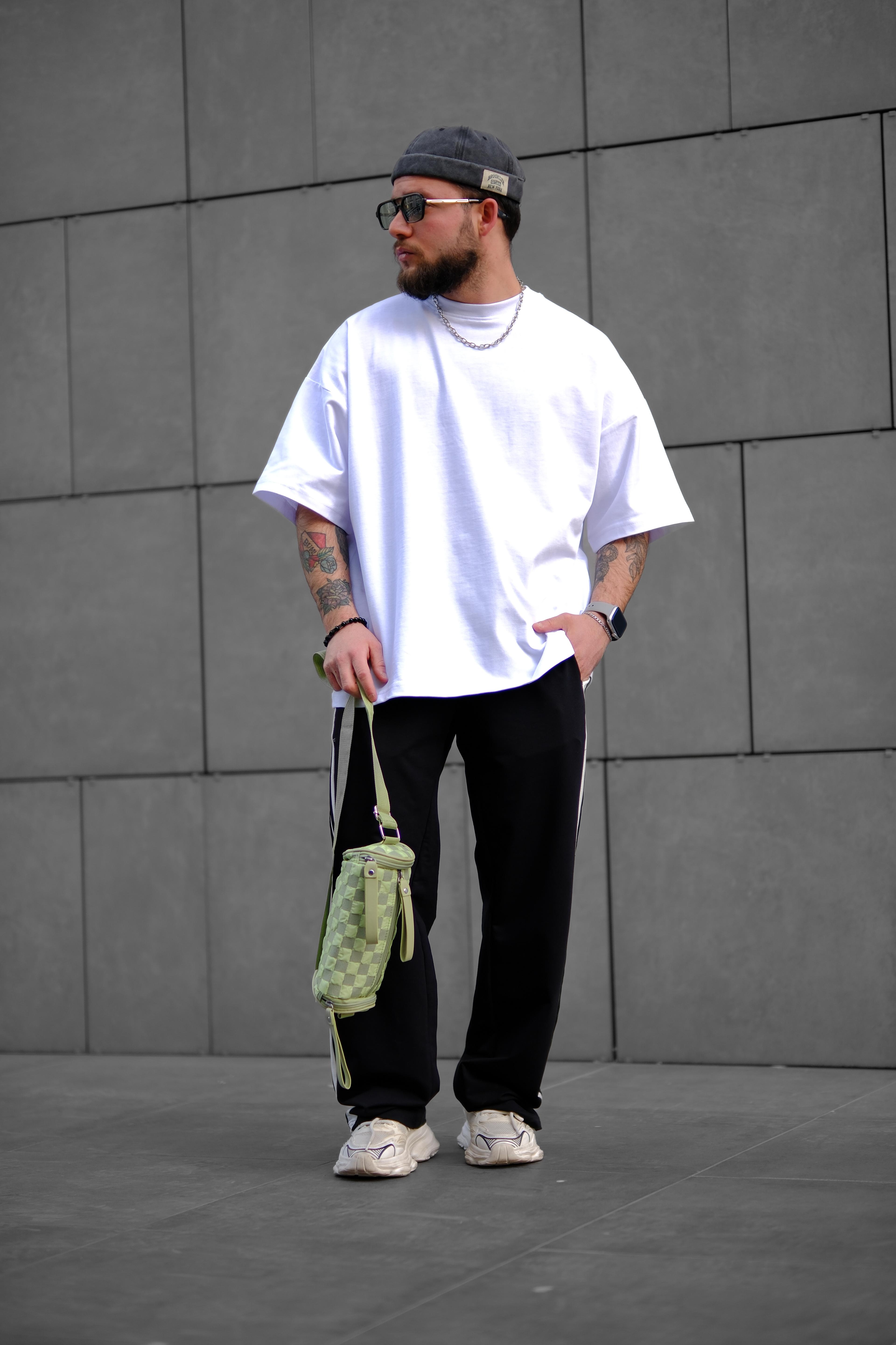 Beyaz Basic Ekstra Oversize Tshirt