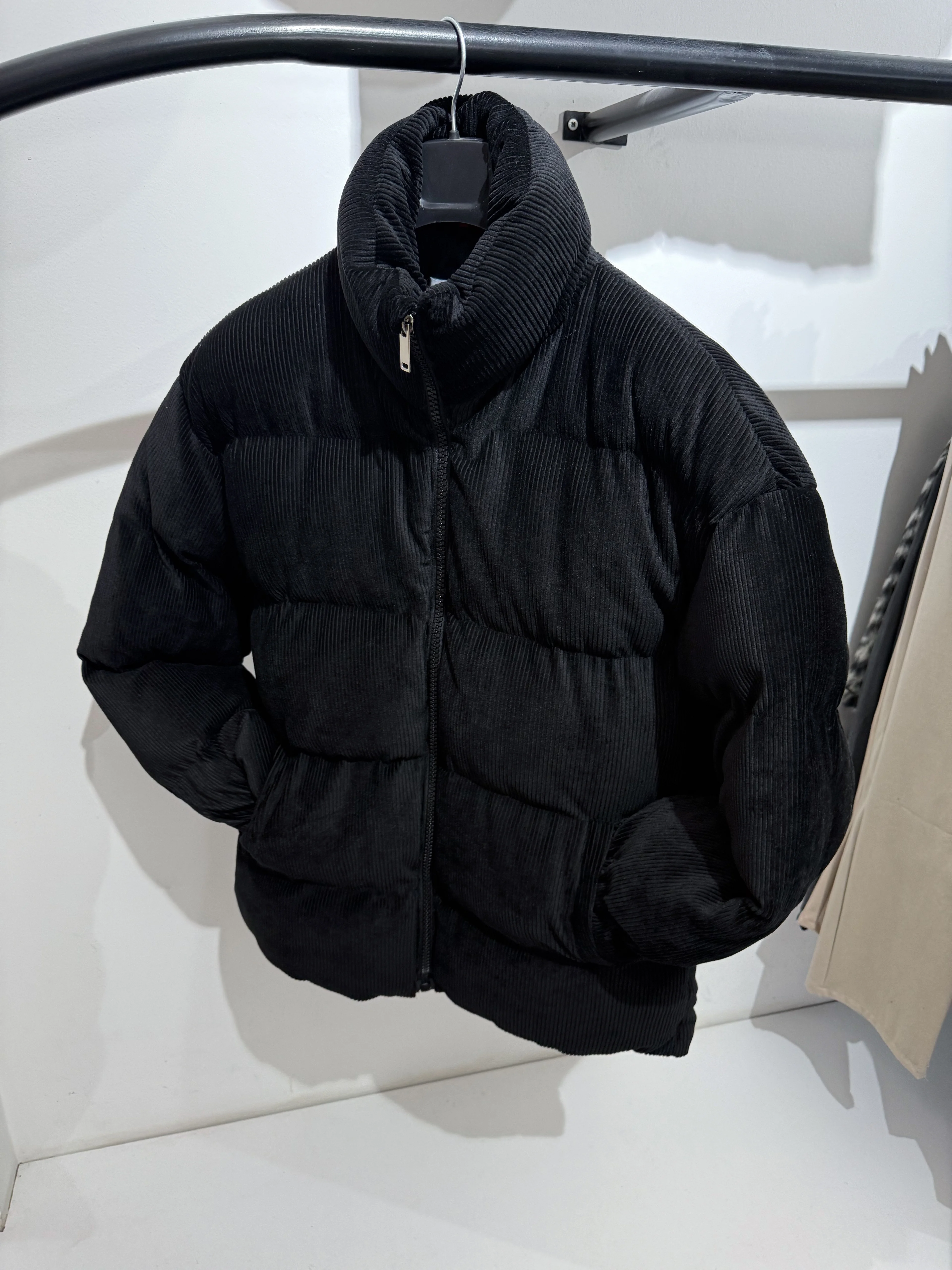 Oversize Siyah Kadife Mont