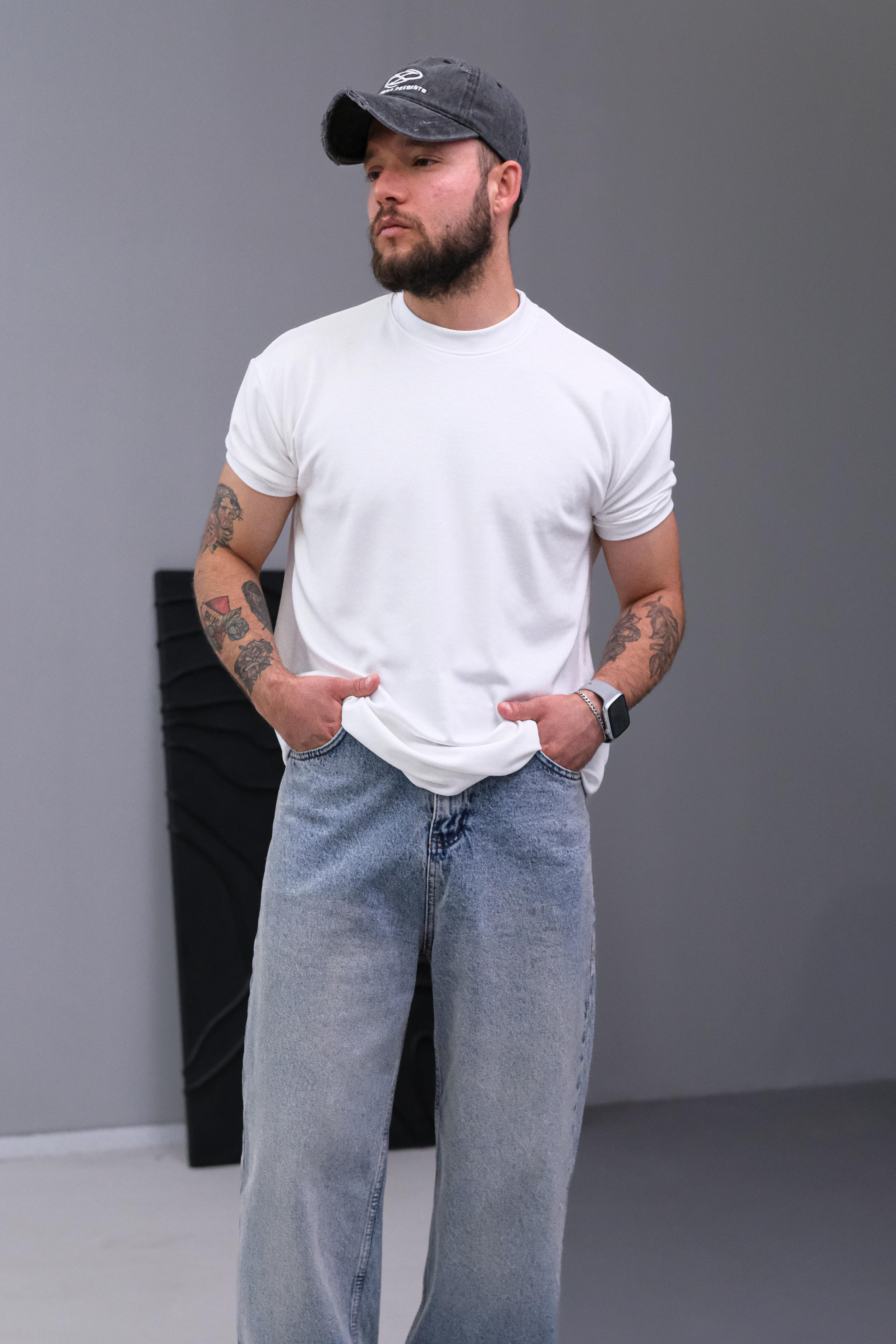 Beyaz Casual Özel Tasarım Tshirt 