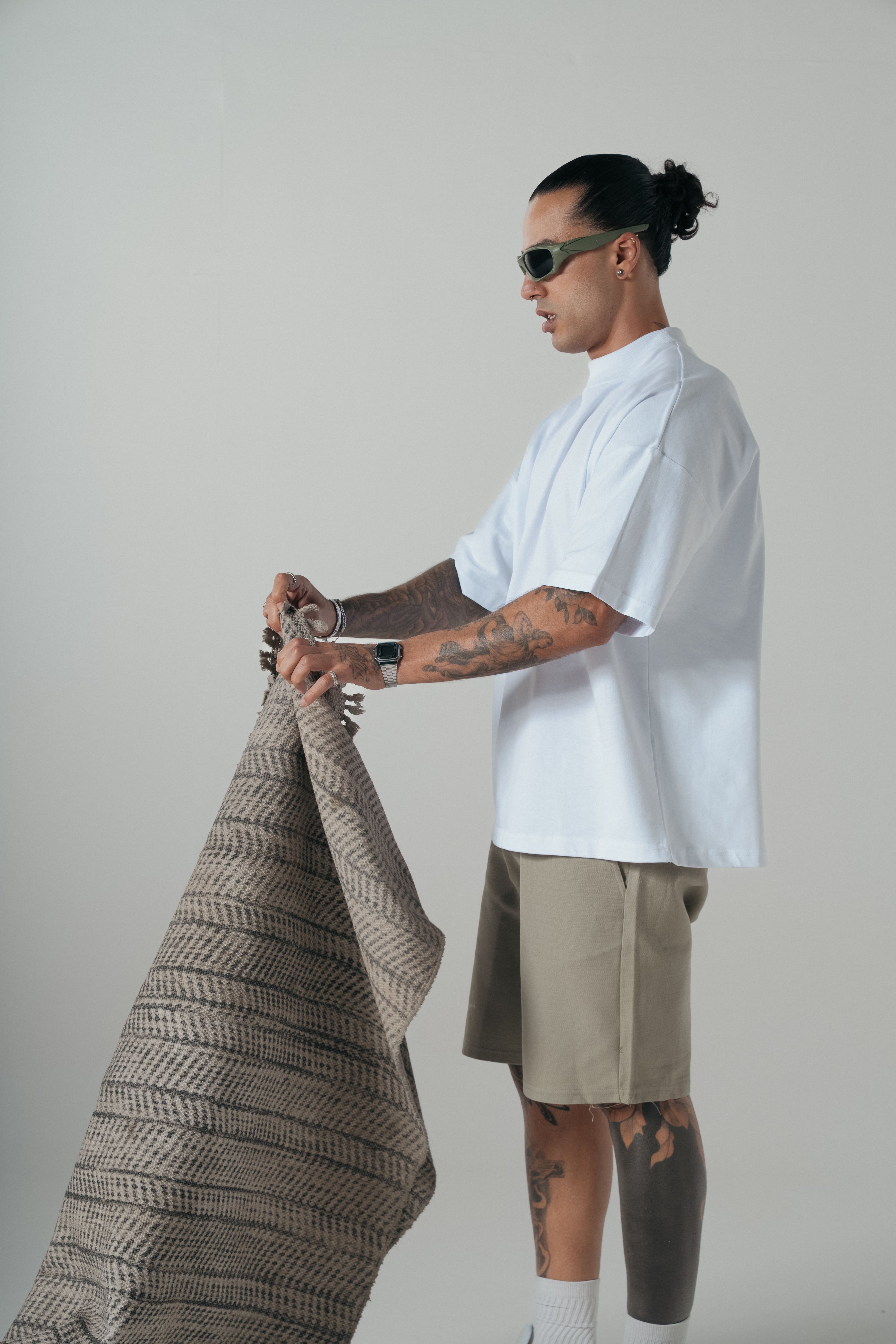 Beyaz Boğazlı Basic Extra Oversize Tshirt